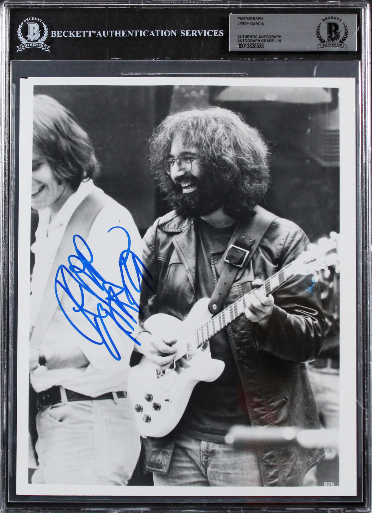 Jerry Garcia Grateful Dead Authentic Signed 8x10 B&W Photo Auto 10! BAS Slabbed