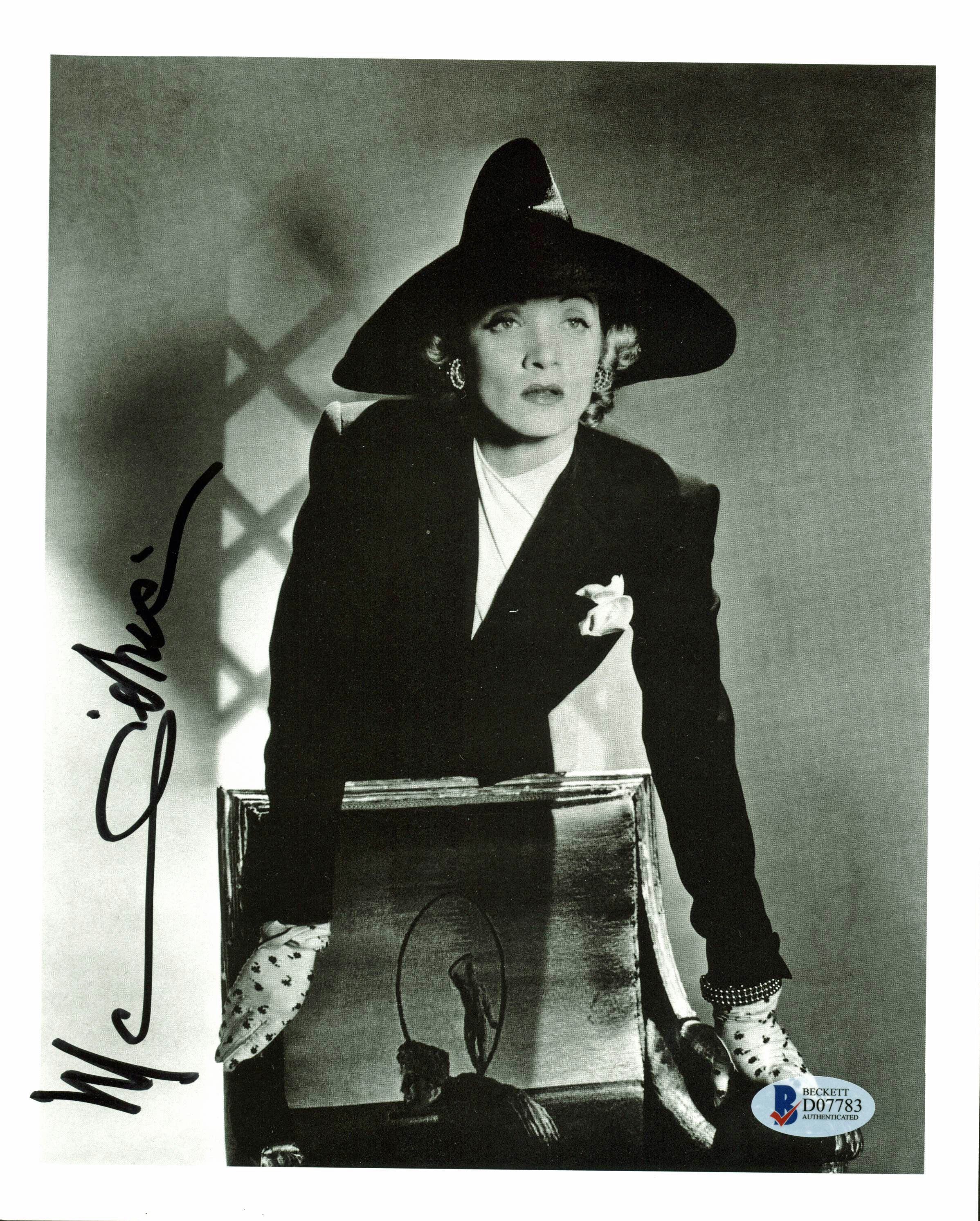 Marlene Dietrich Authentic Signed 8x10 Promotional Photo Autographed BAS #D07783