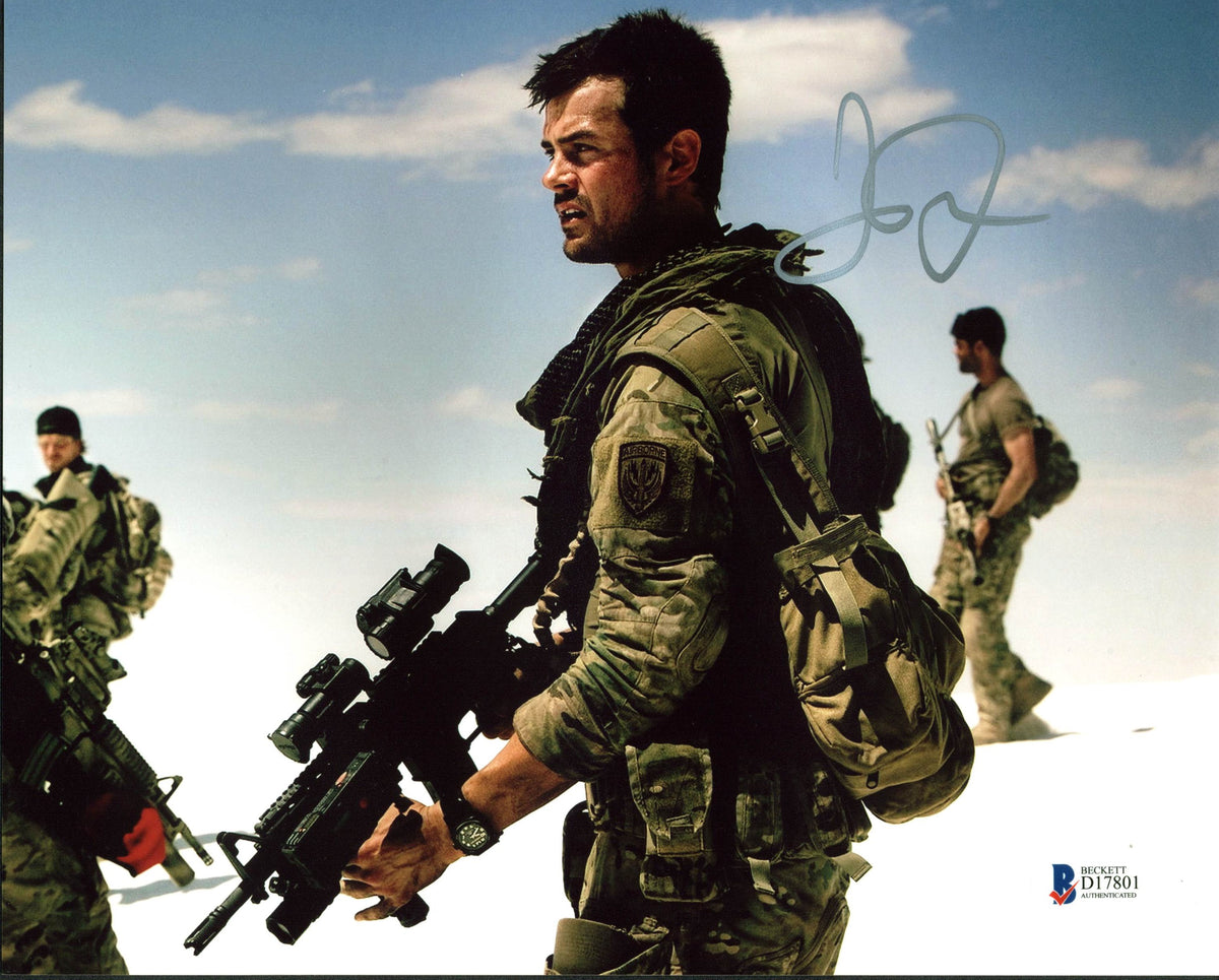 Josh Duhamel Transformers Authentic Signed 8x10 Photo BAS #D17801