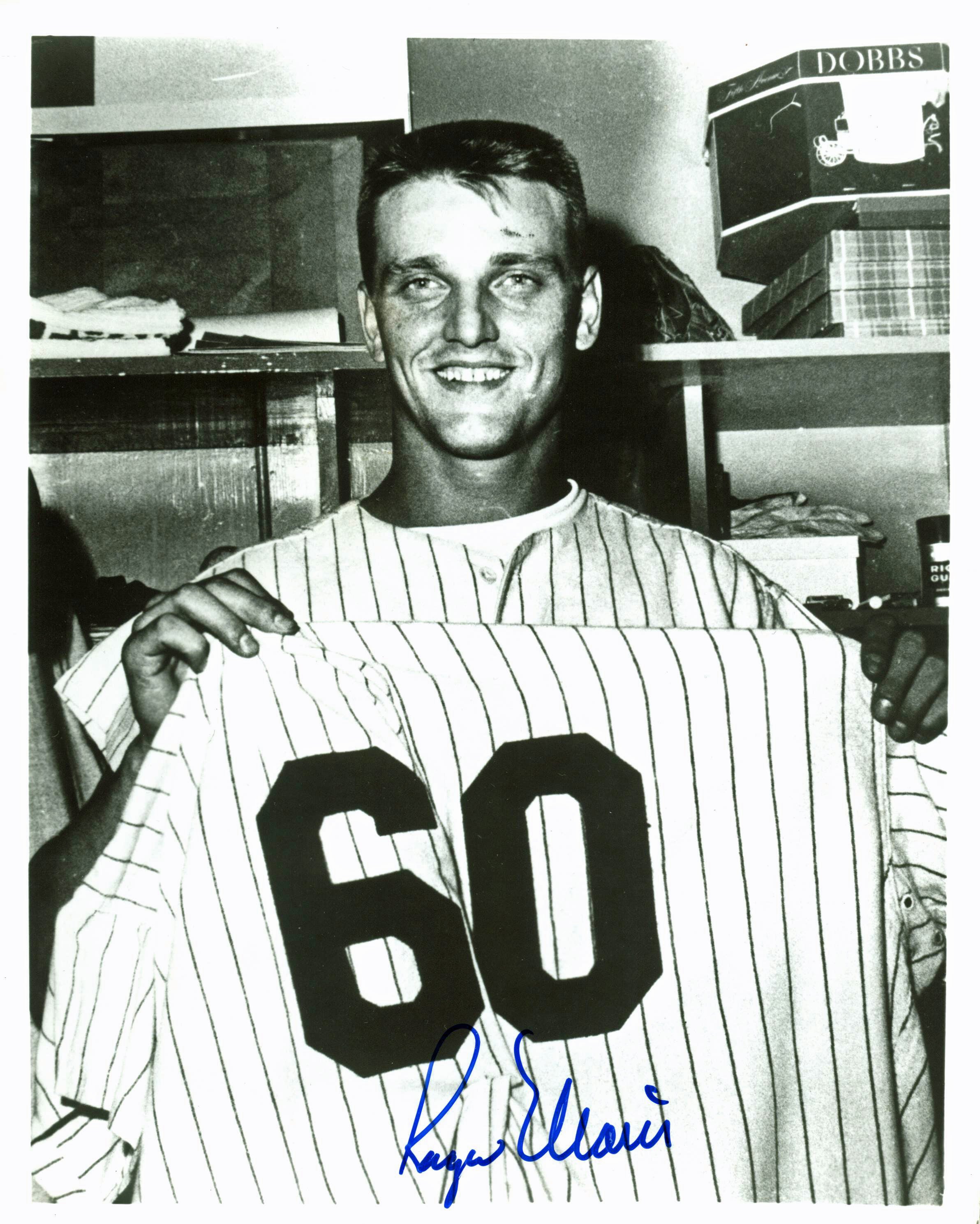 Yankees Roger Maris Authentic Signed 8x10 Vintage B&W Photo  PSA/DNA #AE09113