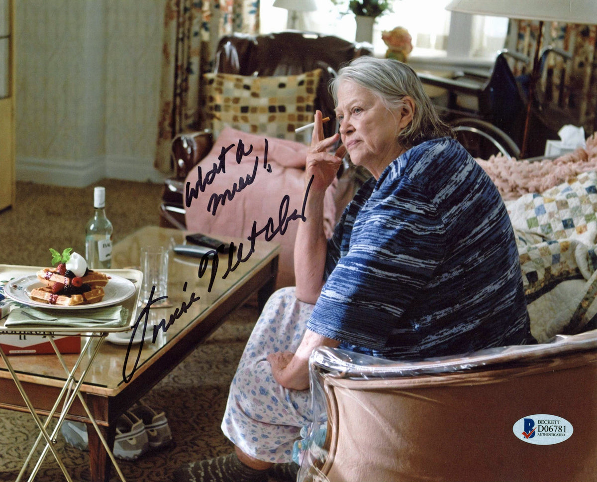 Louise Fletcher Shameless "What A Mess!" Authentic Signed 8x10 Photo BAS #D06781