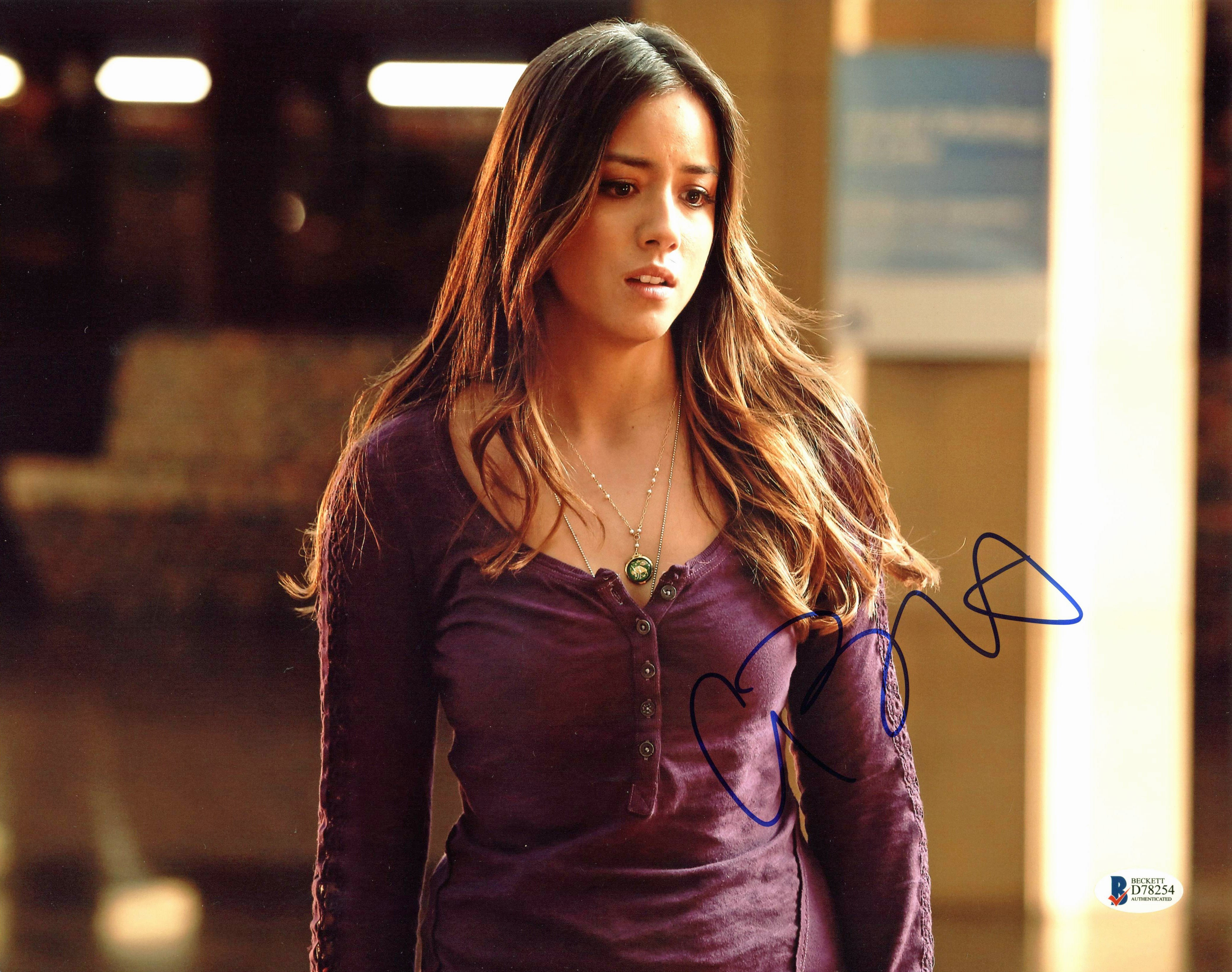 Chloe Bennet Agents of SHIELD Authentic Signed 11x14 Photo BAS #D78254