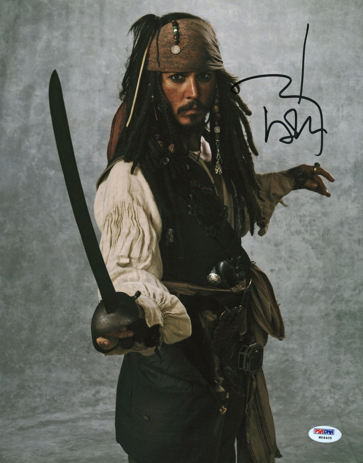 Johnny Depp Pirates Of The Caribbean Signed 11x14 Photo Graded 10! PSA #W04405