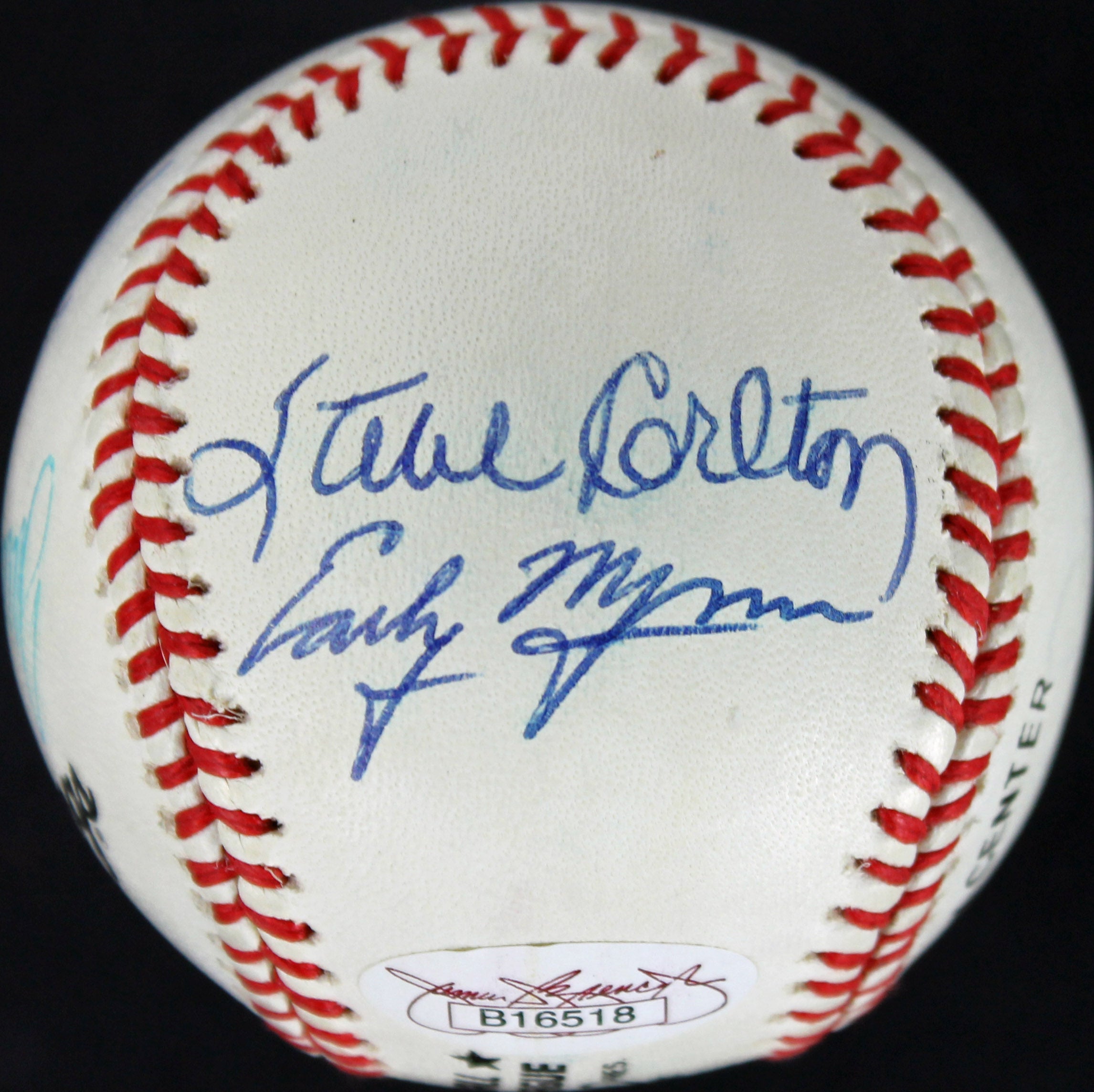 300 Win Club (8) Nolan Ryan, Tom Seaver Signed Authentic OML Baseball JSA B16518