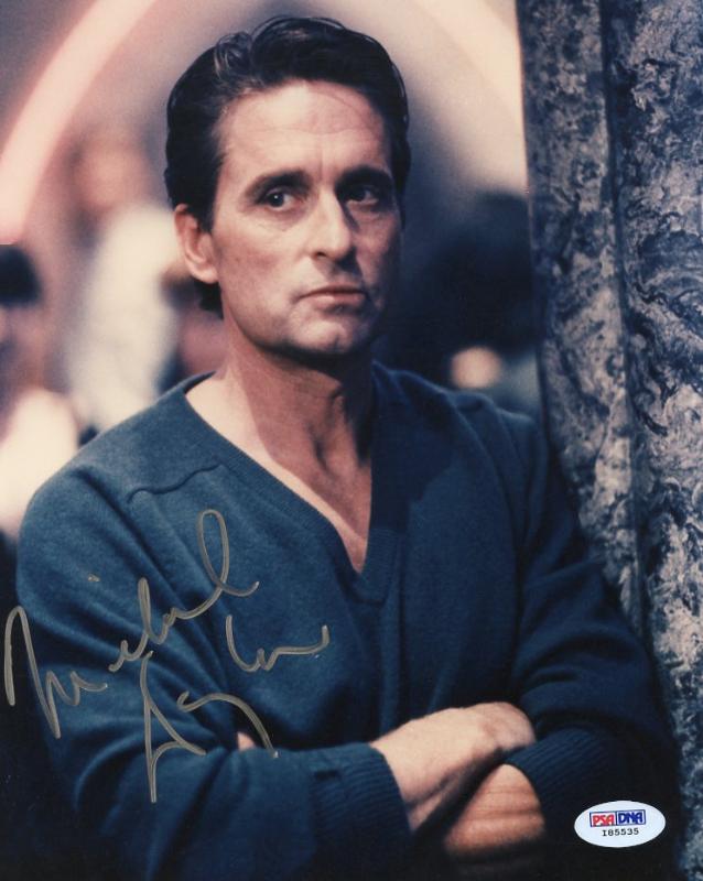 Michael Douglas Signed Authentic 8X10 Photo Autographed PSA/DNA #I85535