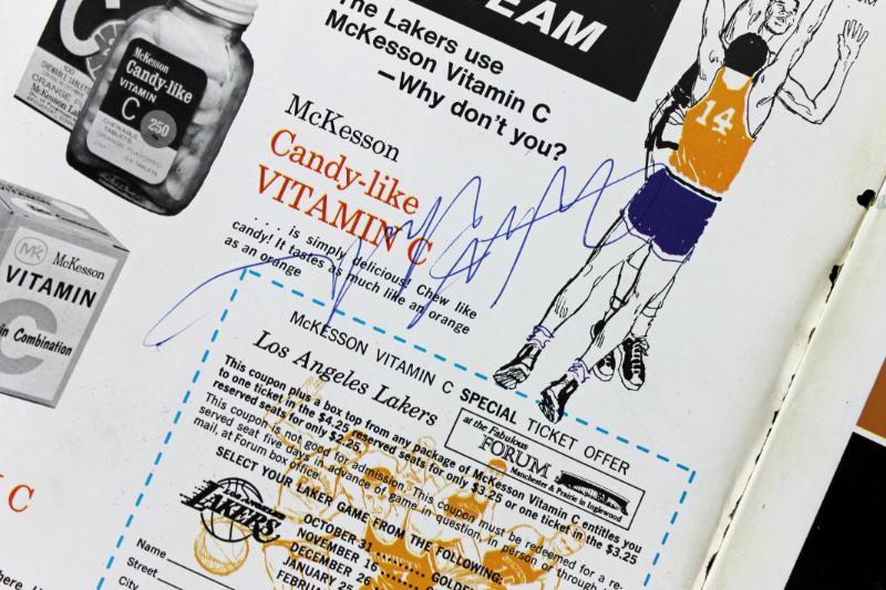 Lakers Wilt Chamberlain, Jerry West & Gail Goodrich Signed Program PSA #S11209