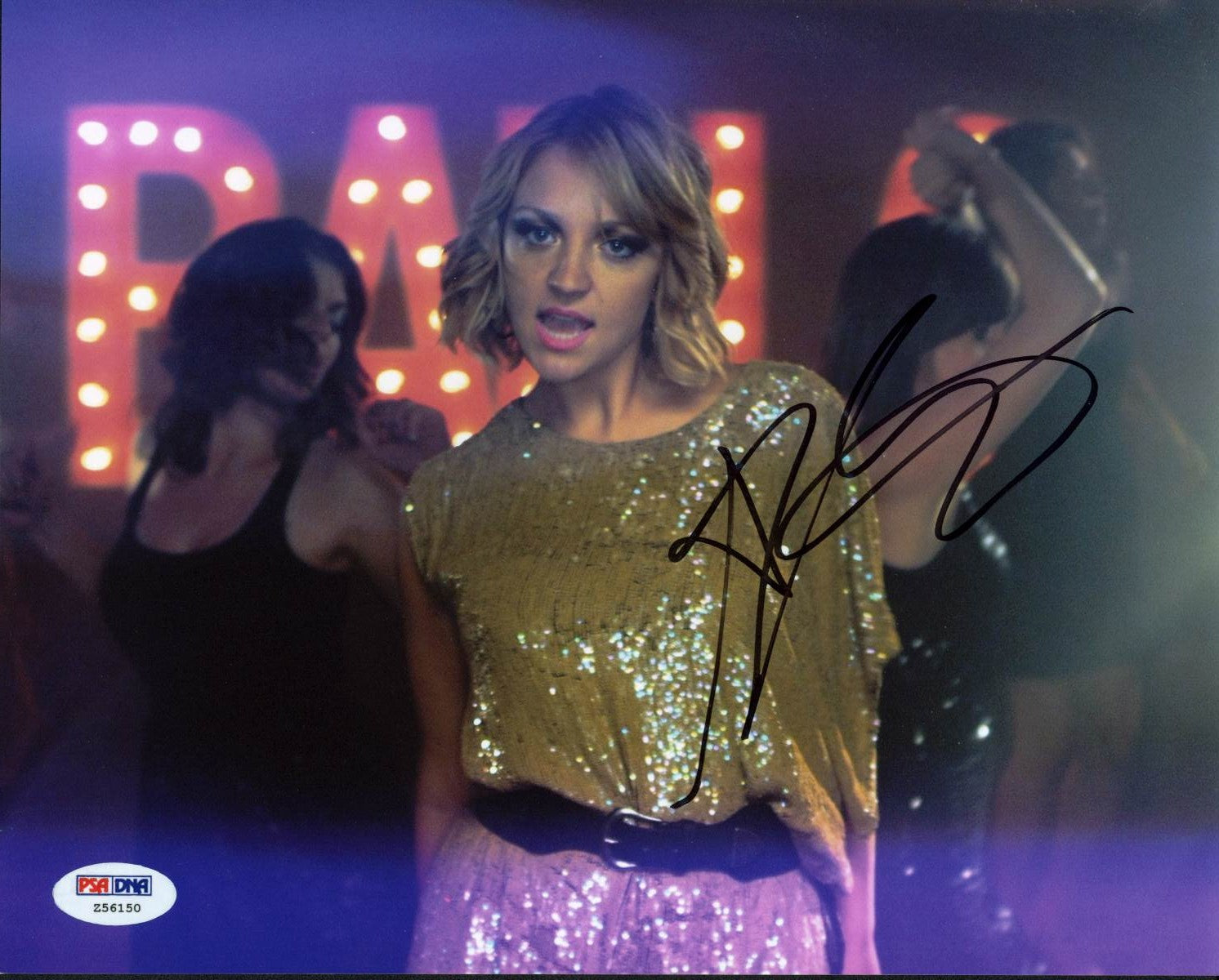 Abby Elliott Saturday Night Live Signed Authentic 8X10 Photo PSA/DNA #Z56150