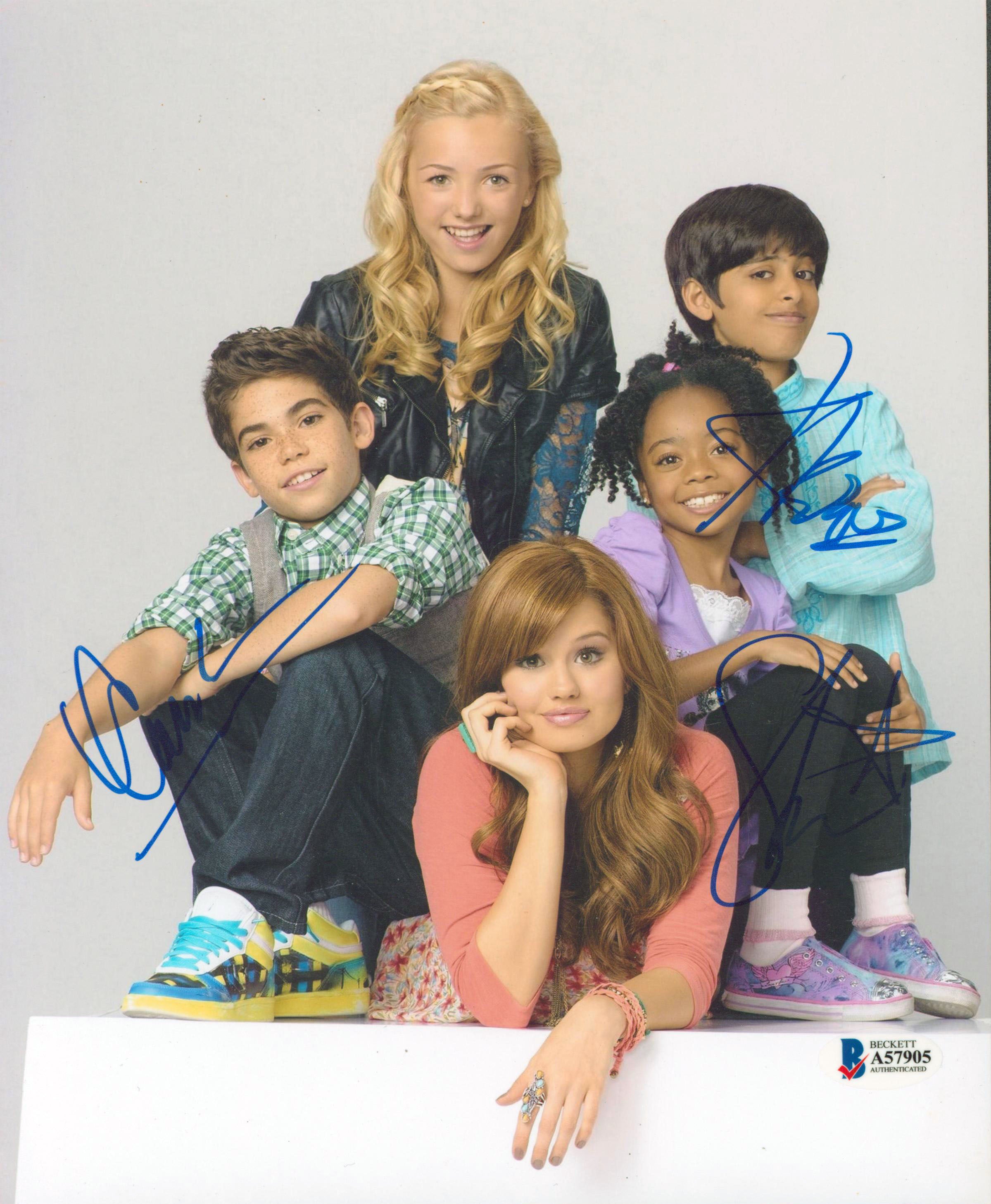 Disney's Hey Jessie (3) Boyce, Jackson & Brar Signed 8x10 Photo BAS #A57905