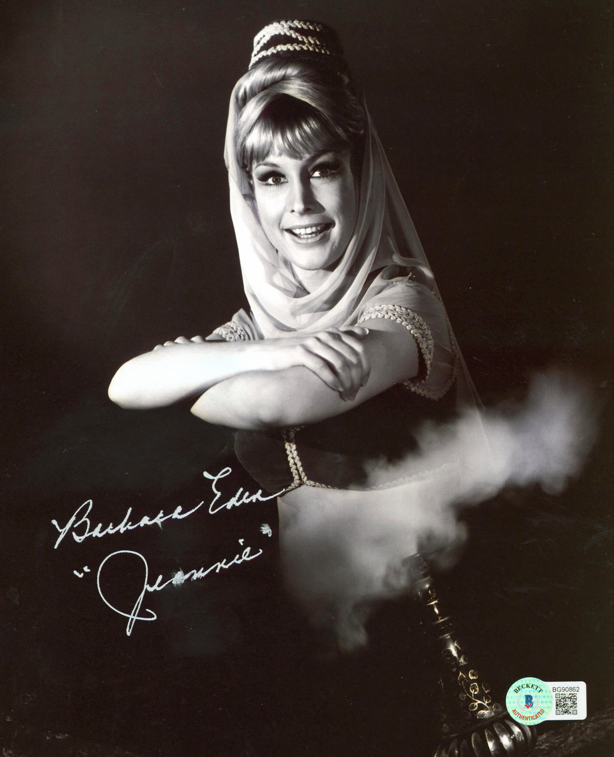 Barbara Eden I Dream of Jeannie "Jeannie" Signed 8x10 Sexy Photo BAS #BG90862