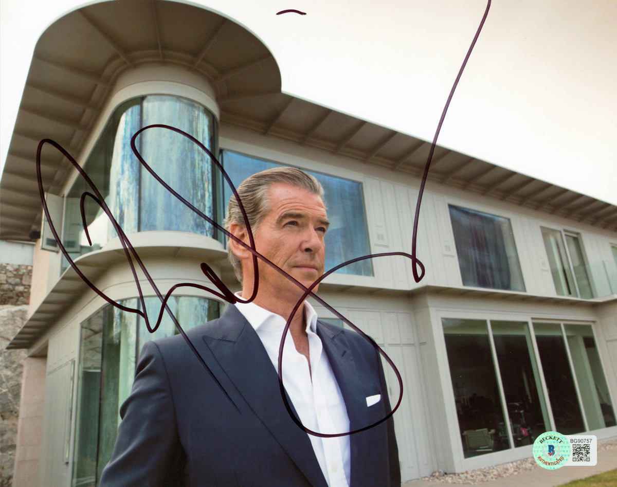 Pierce Brosnan I.T. Authentic Signed 8x10 Photo Autographed BAS #BG90757