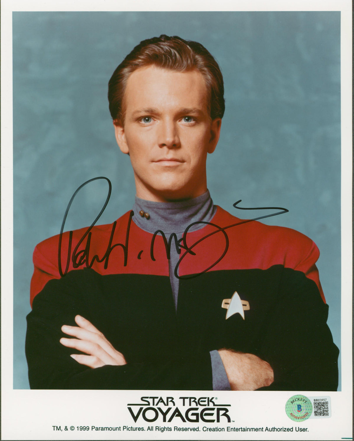 Robert Duncan McNeill Star Trek Voyager Authentic Signed 8x10 Photo BAS #BB83057