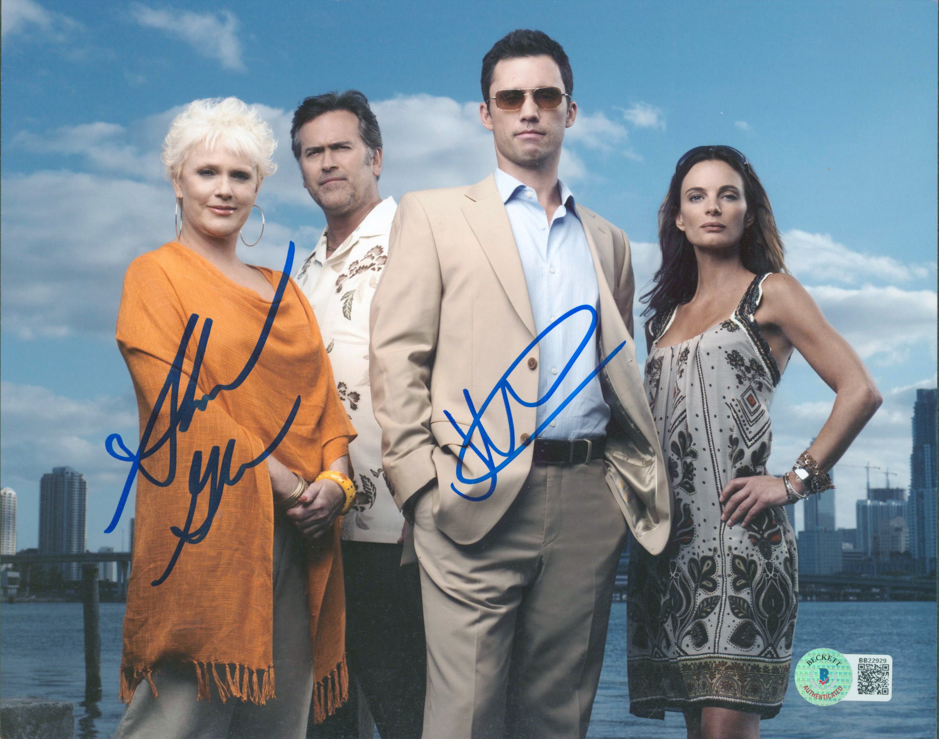 Jeffrey Donovan & Sharon Gless Burn Notice Signed 8x10 Photo BAS #BB22929