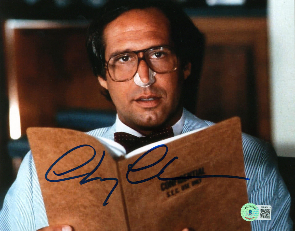 Chevy Chase Fletch Authentic Signed 8x10 Broken Nose Photo BAS Witnessed