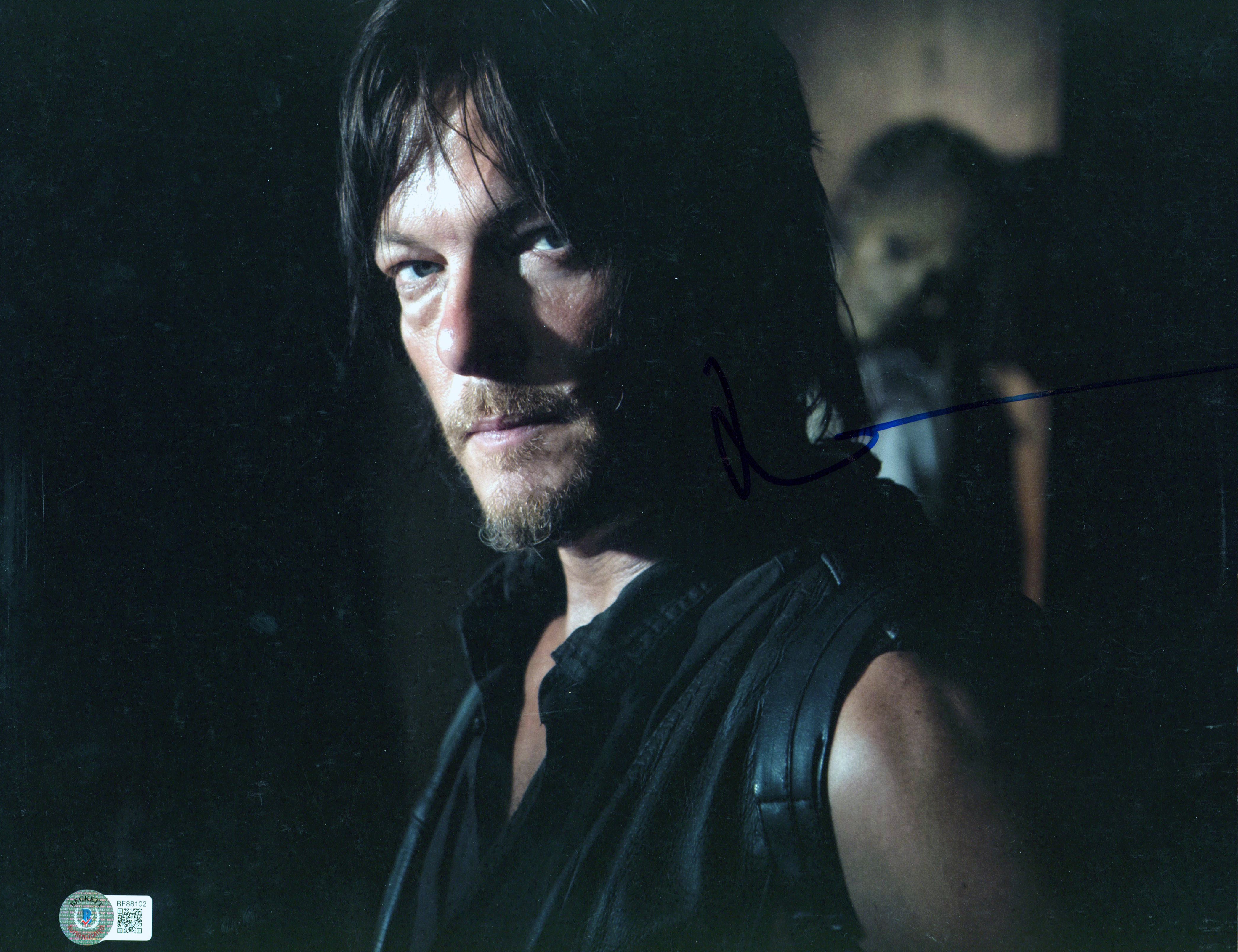 Norman Reedus The Walking Dead Authentic Signed 11x14 Photo BAS #BF88102