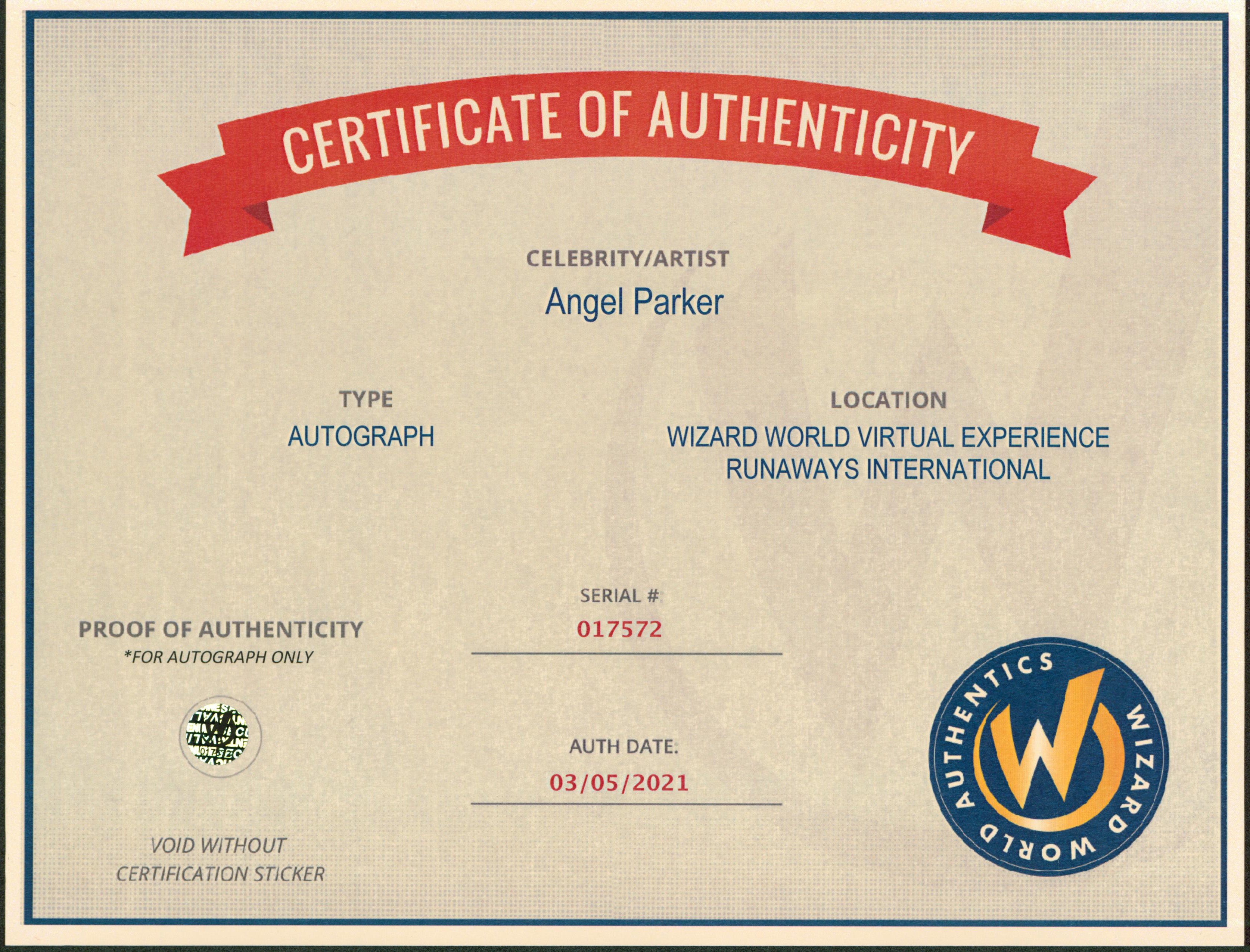 Angel Parker Marvel's Runaways Authentic Signed 8x10 Photo Wizard World 2