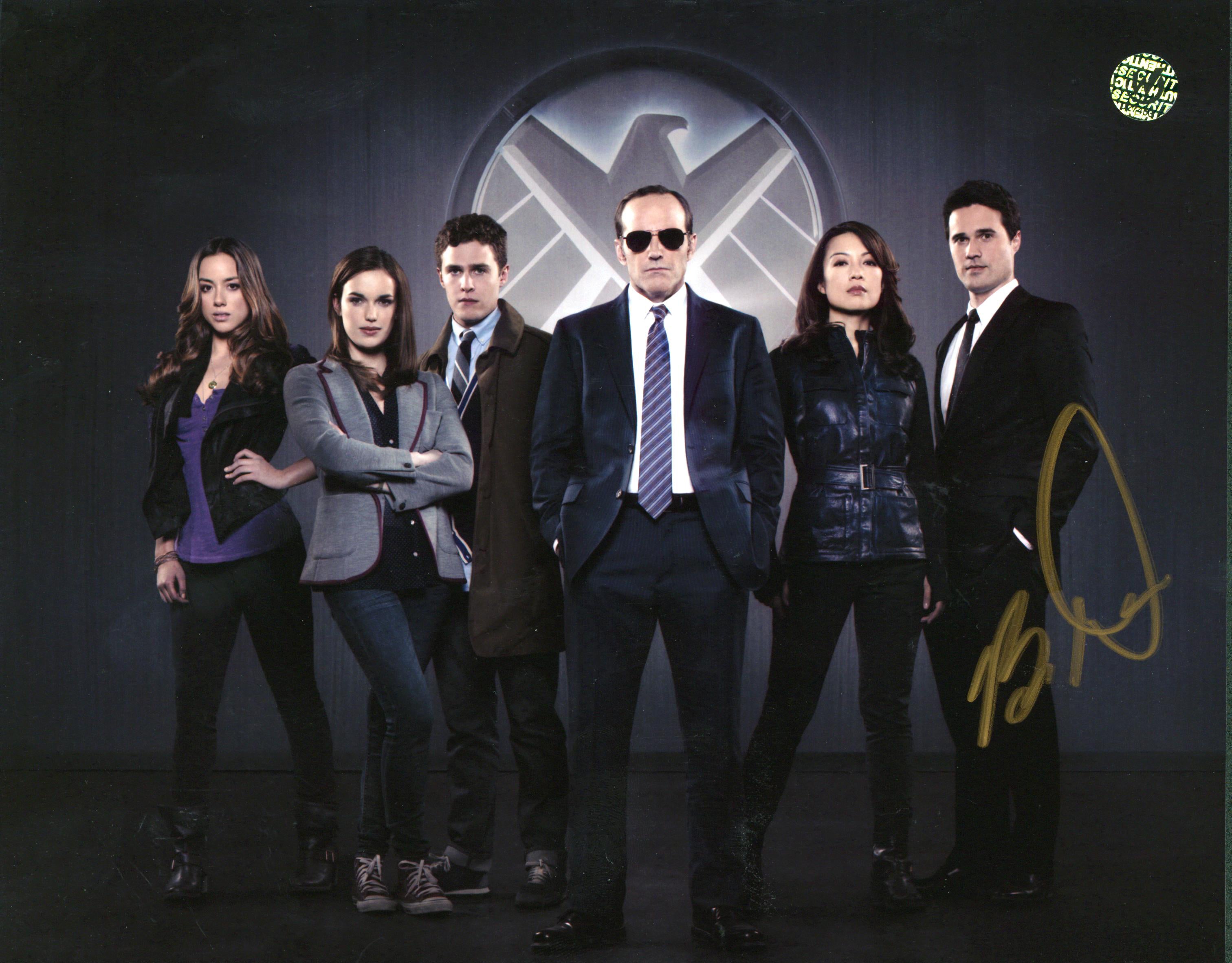 Brett Dalton Marvel Agents of SHIELD Authentic Signed 8x10 Photo Wizard World 4