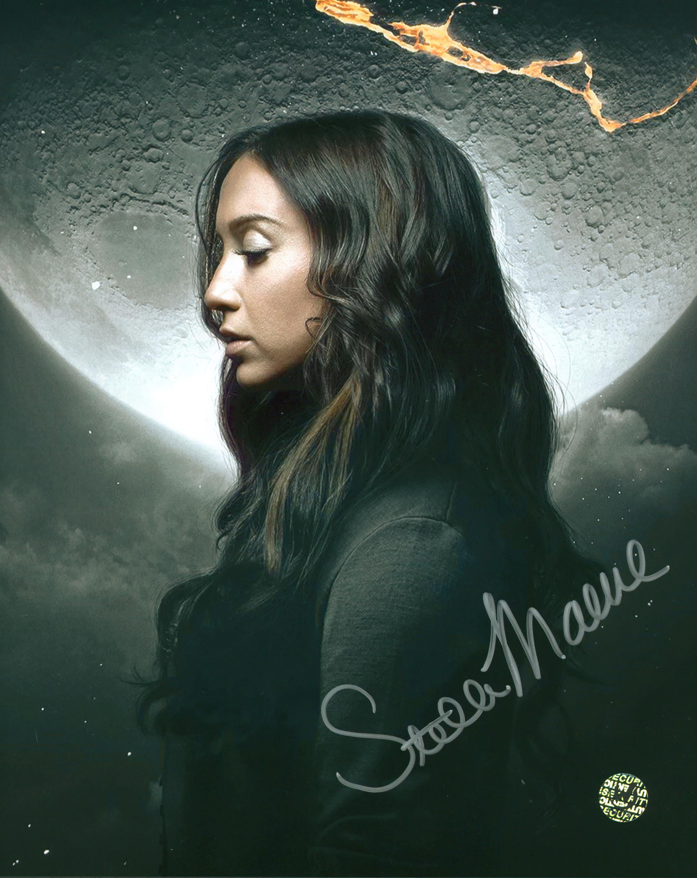 Stella Maeve The Magicians Authentic Signed 8x10 Photo Wizard World #16672
