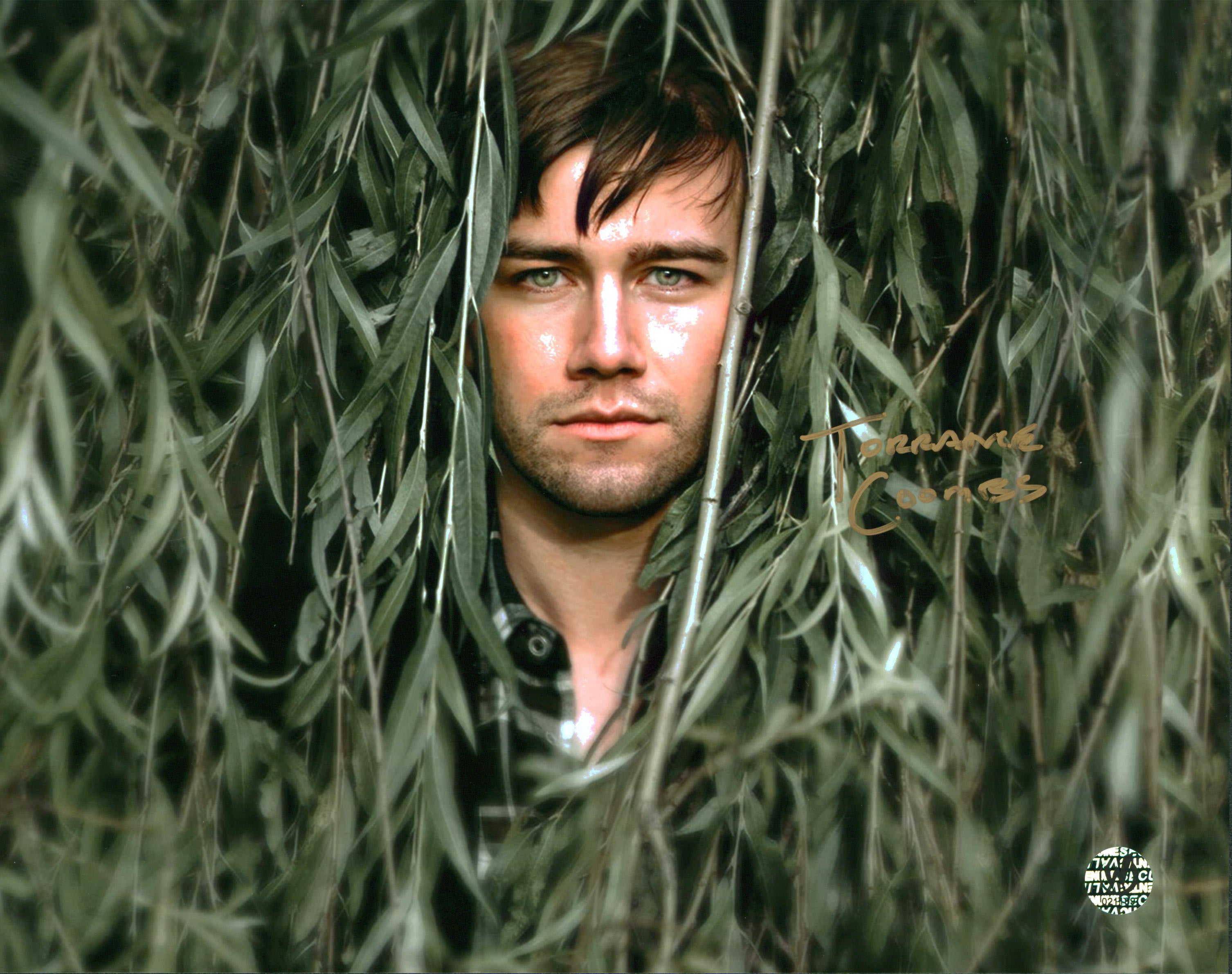 Torrance Coombs Reign Authentic Signed 8x10 Photo Autographed Wizard World 2