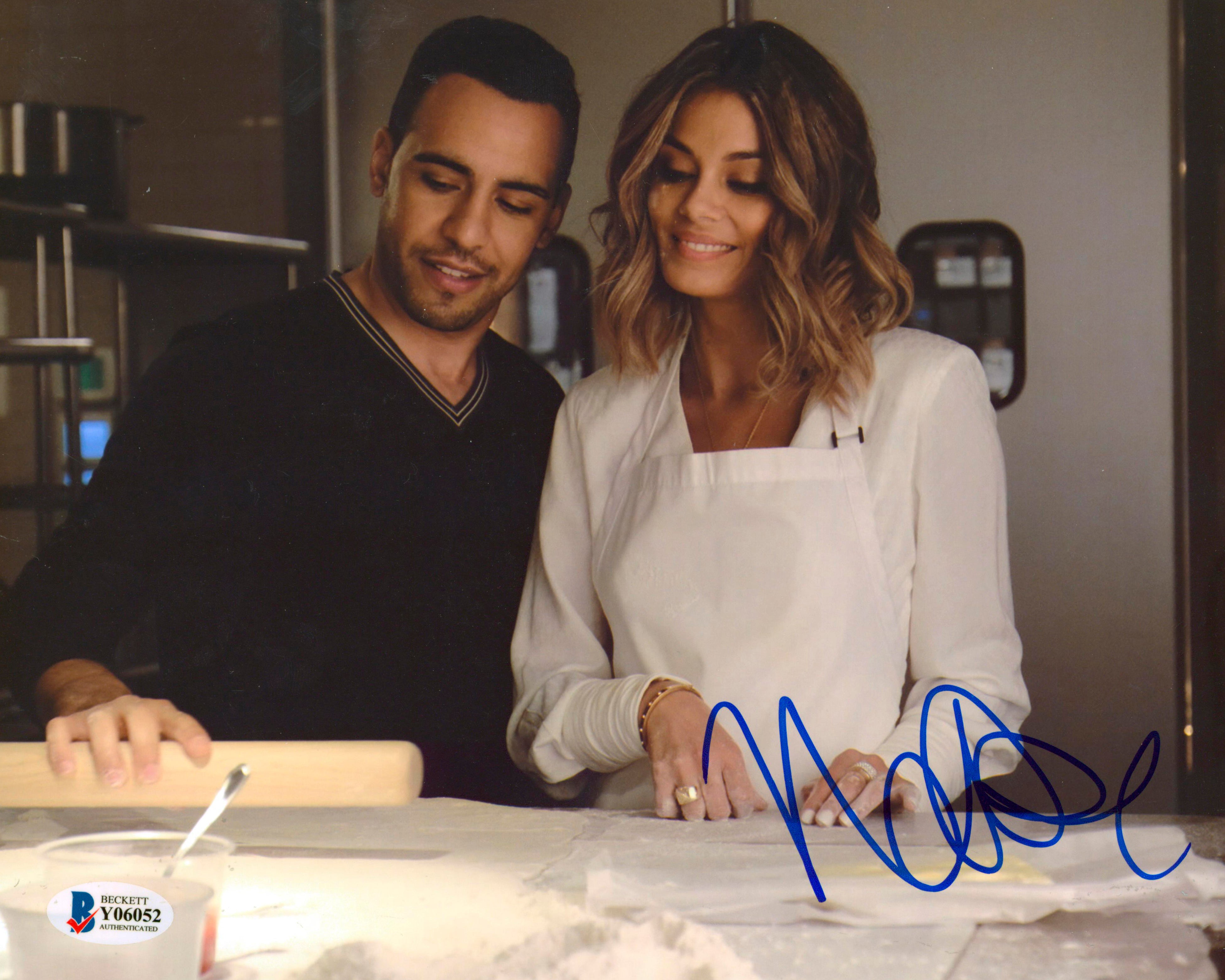 Nathalie Kelley The Vampire Diaries Authentic Signed 8x10 Photo BAS #Y06052