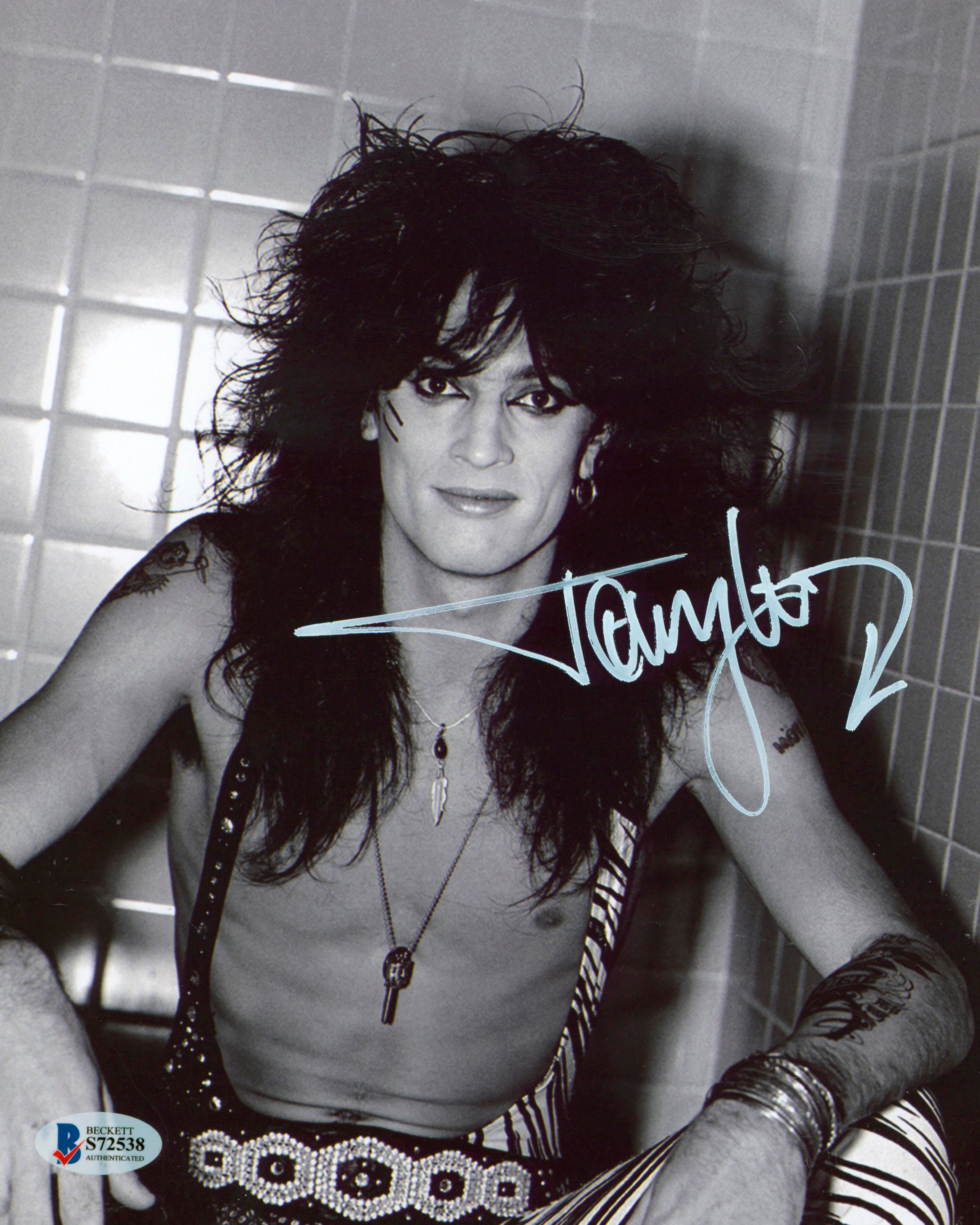 Tommy Lee Motley Crue Authentic Signed 8x10 Photo Autographed BAS #S72538