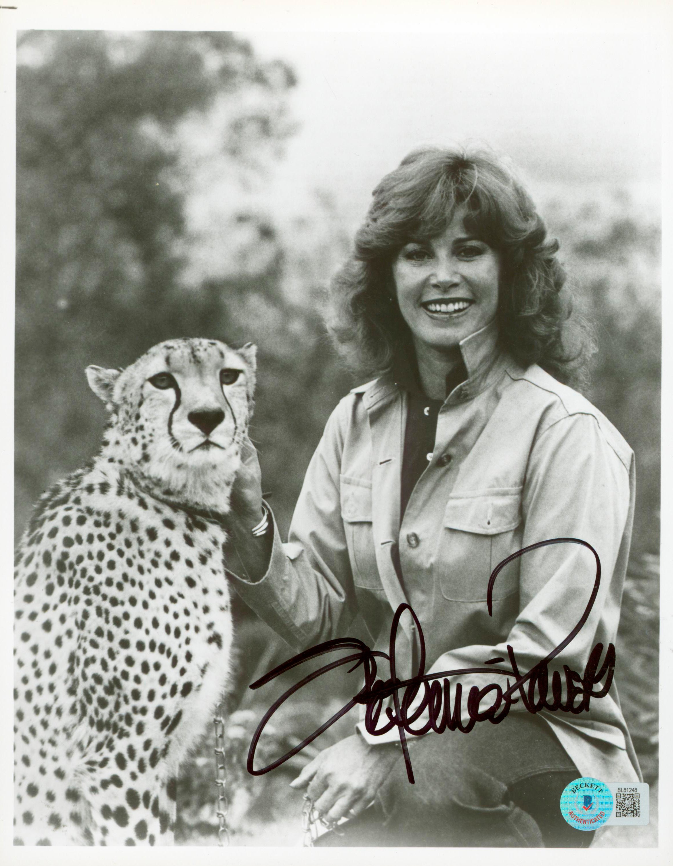 Stefanie Powers Hart to Hart Authentic Signed 8x10 Photo BAS #BL81248