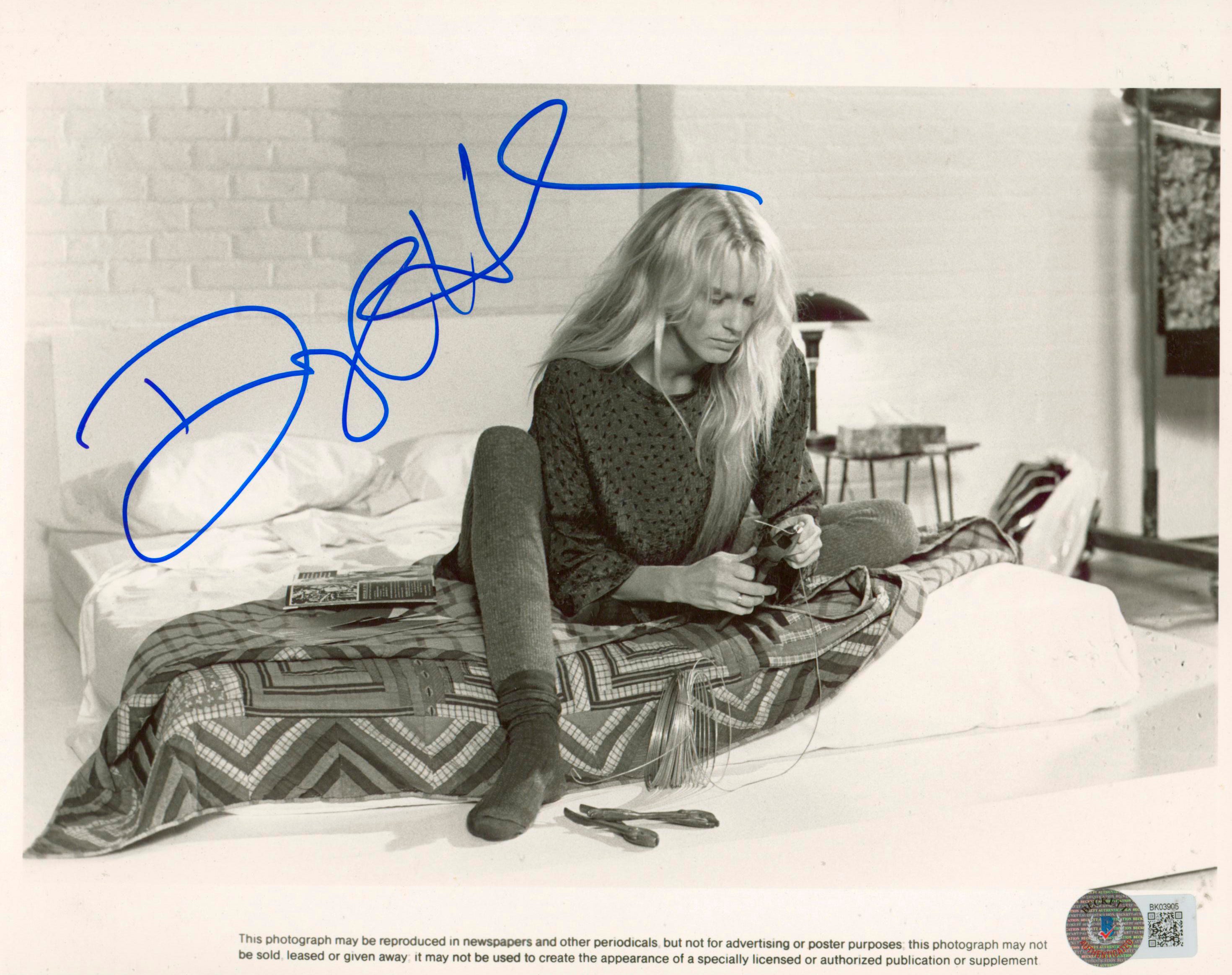 Daryl Hannah Wall Street Authentic Signed 8x10 Photo Autographed BAS #BK03905