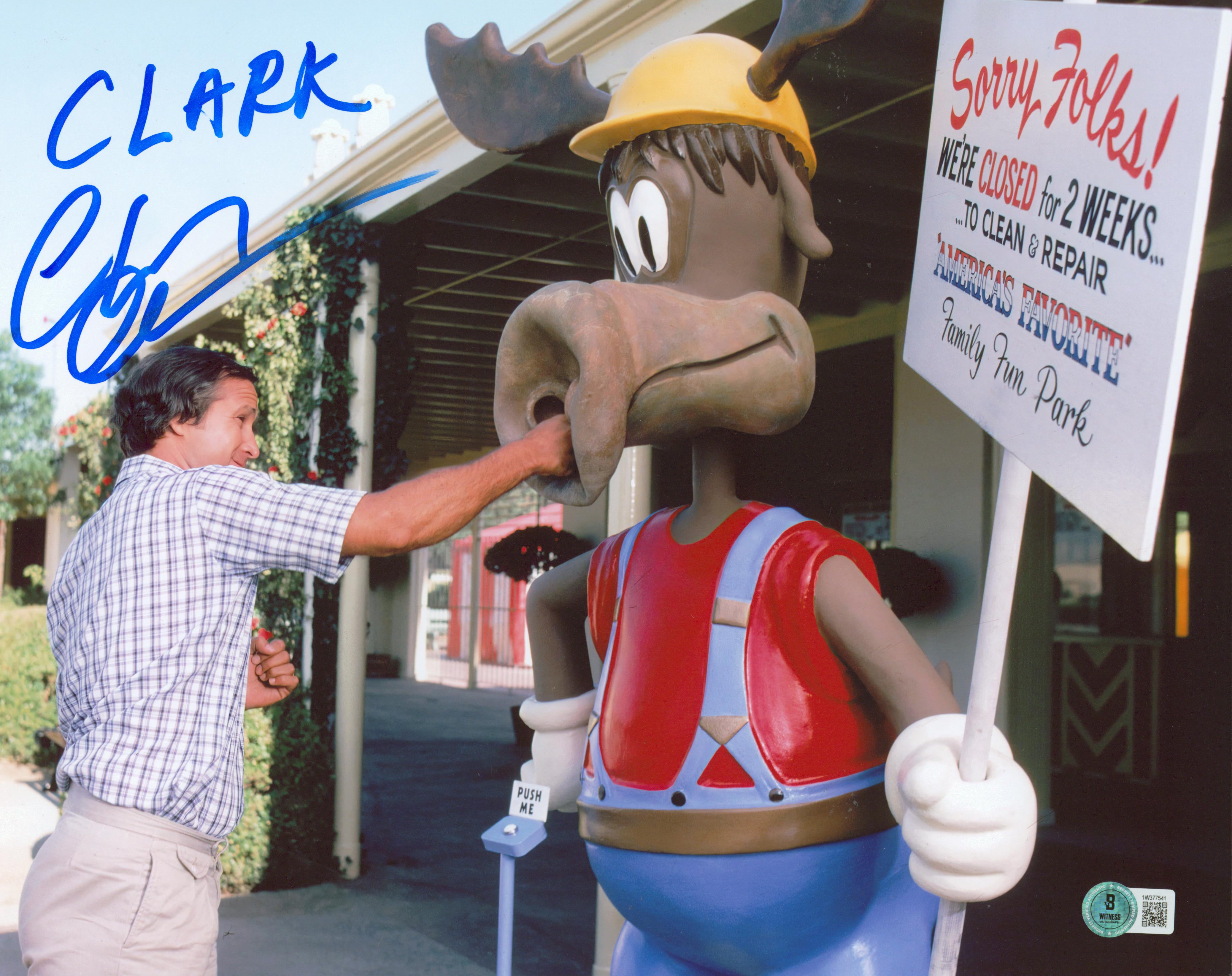 Chevy Chase National Lampoon's Vacation "Clark" Signed 11x14 Photo BAS #1W377540