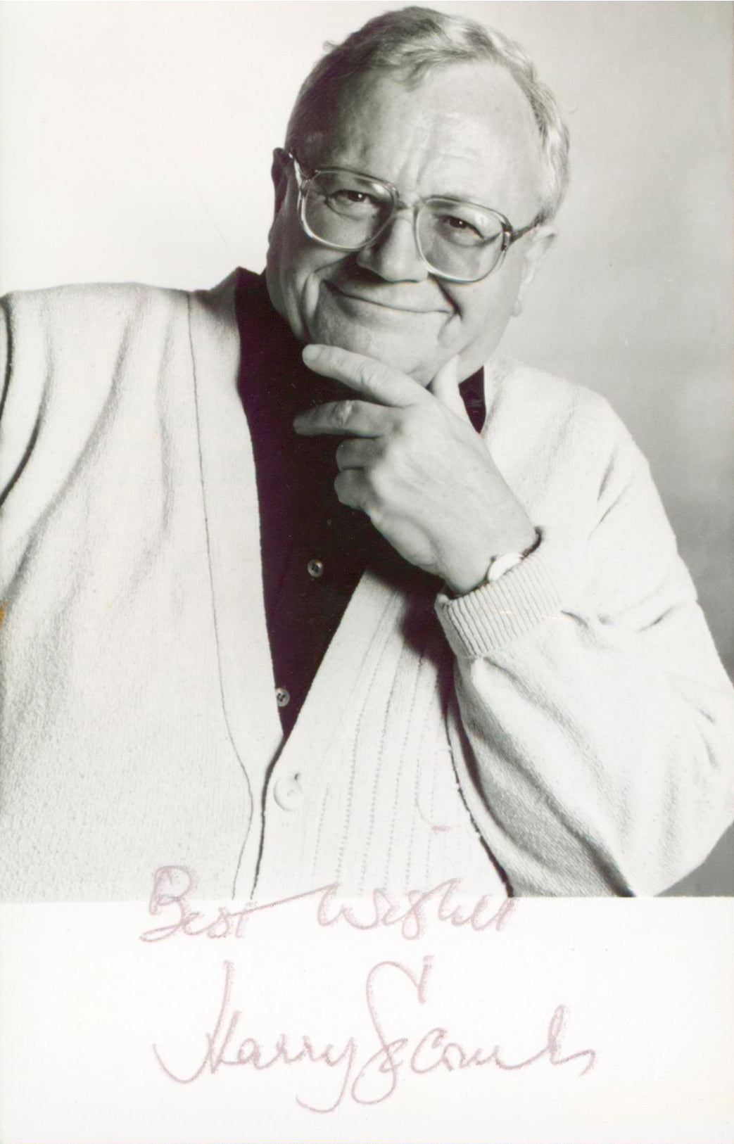 Harry Secombe Oliver! "Best Wishes" Authentic Signed 3.5x5.5 Photo BAS #BM38114