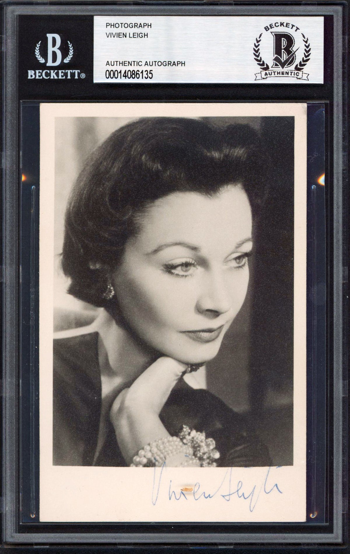 Vivien Leigh Gone with the Wind Signed Black & White 3.5x5.5 Photo BAS Slabbed