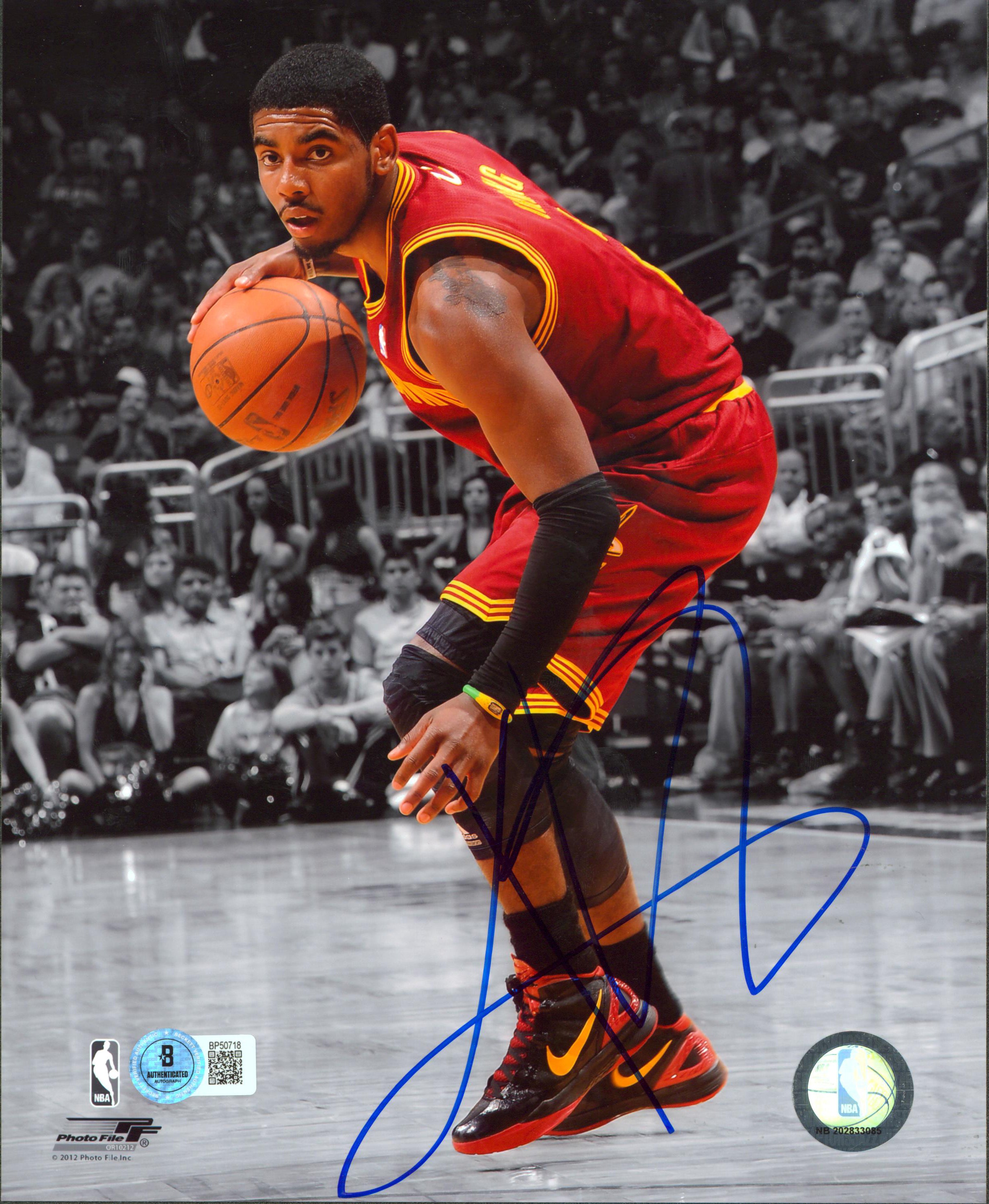 Cavaliers Kyrie Irving Authentic Signed 8x10 Photo Autographed BAS #BP50718