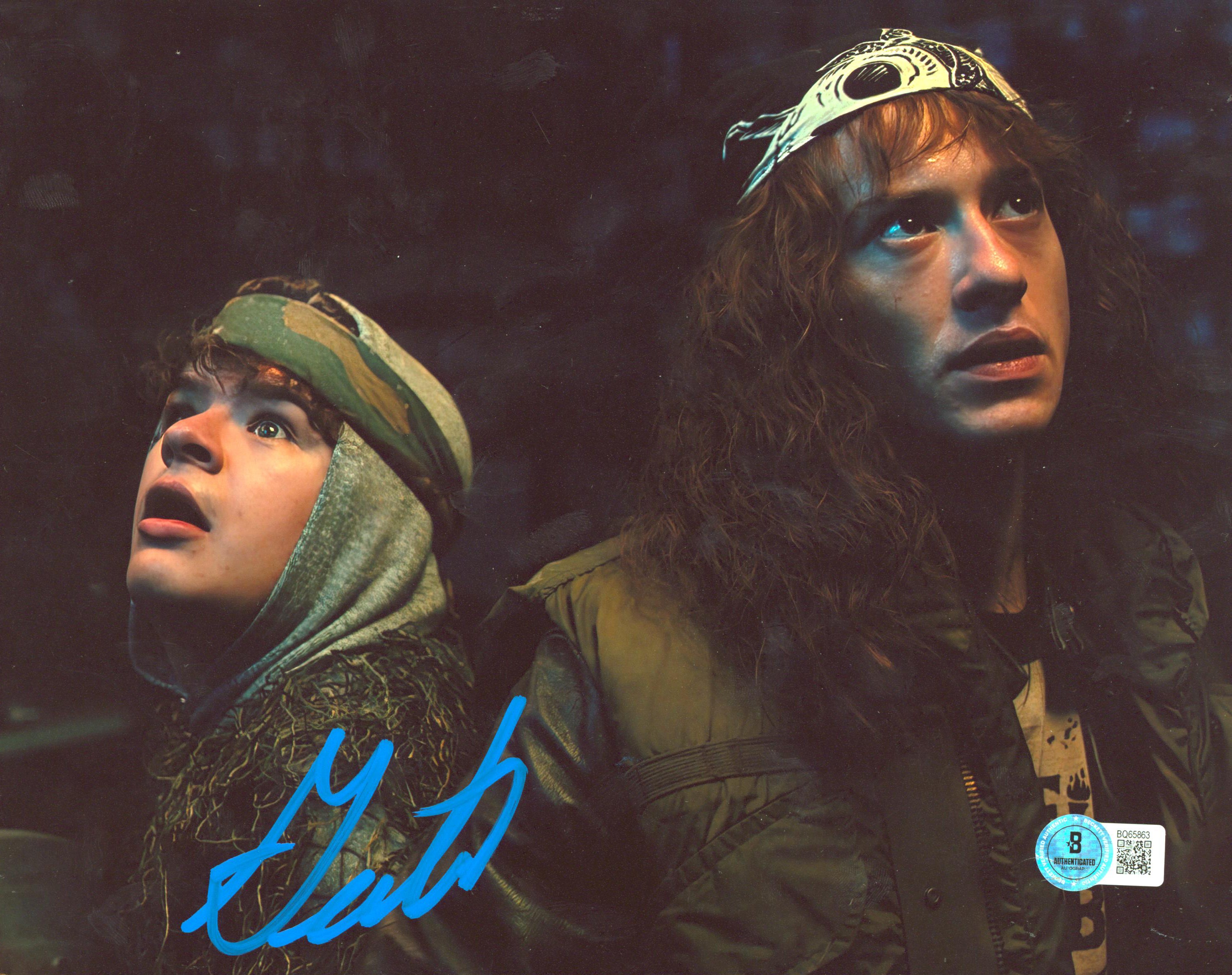 Gaten Matarazzo Stranger Things Signed 8x10 Horizontal Photo w/ Blue Sig BAS