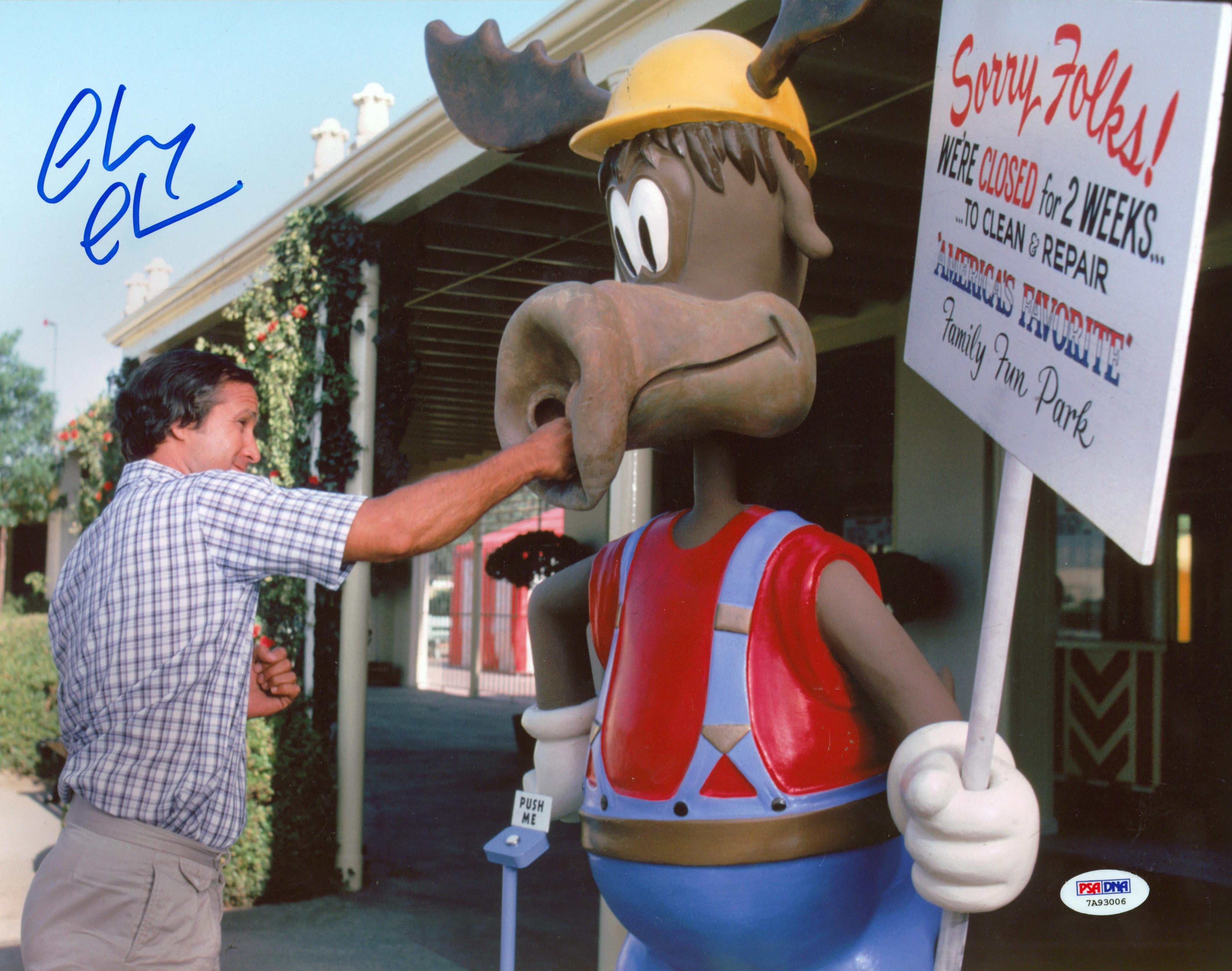 Chevy Chase National Lampoon's Vacation Signed 11x14 Photo PSA/DNA #7A93006