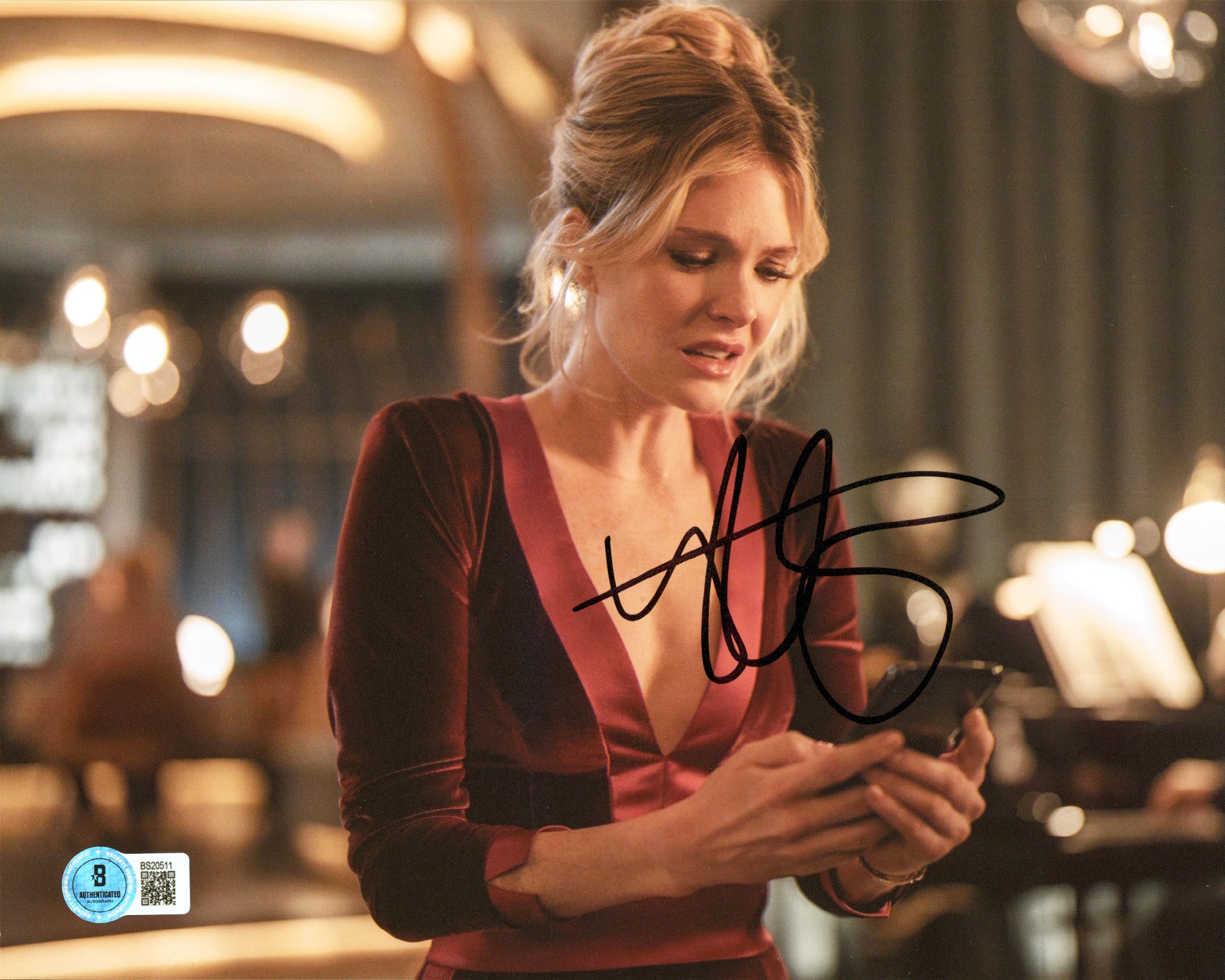 Meghann Fahy The Bold Type Authentic Signed 8x10 Horizontal Photo BAS #BS20511