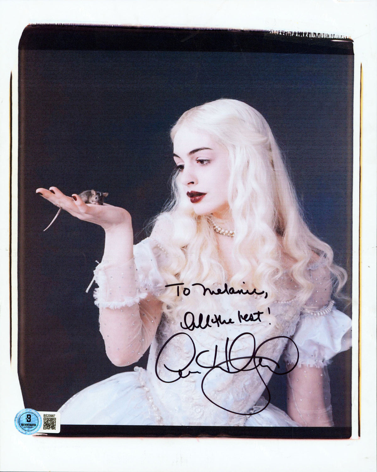 Anne Hathaway Alice in Wonderland ".. All The Best!" Signed 8.5x11 Photo BAS