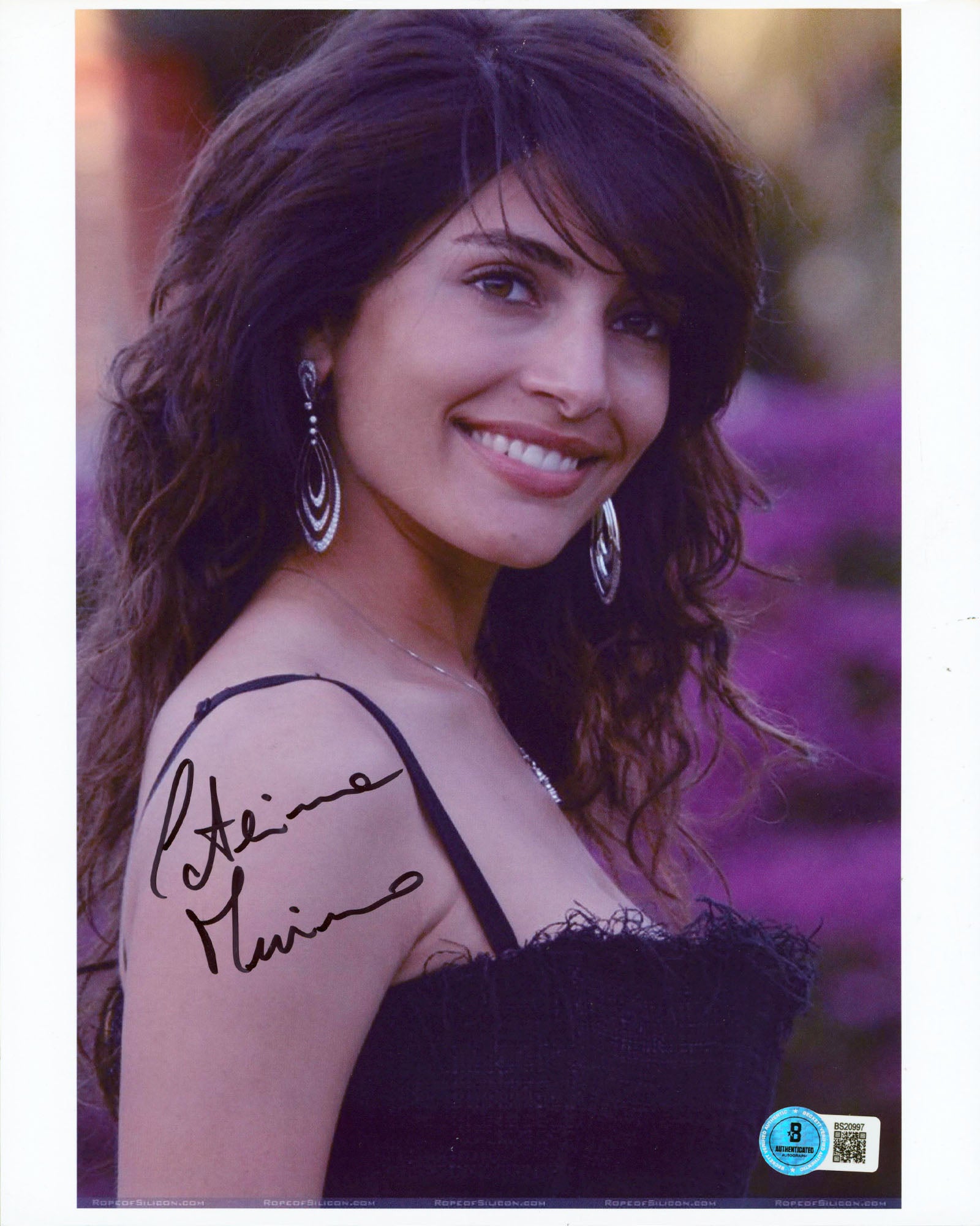 Caterina Murino Casino Royale Authentic Signed 8.5x11 Vertical Photo BAS#BS20997