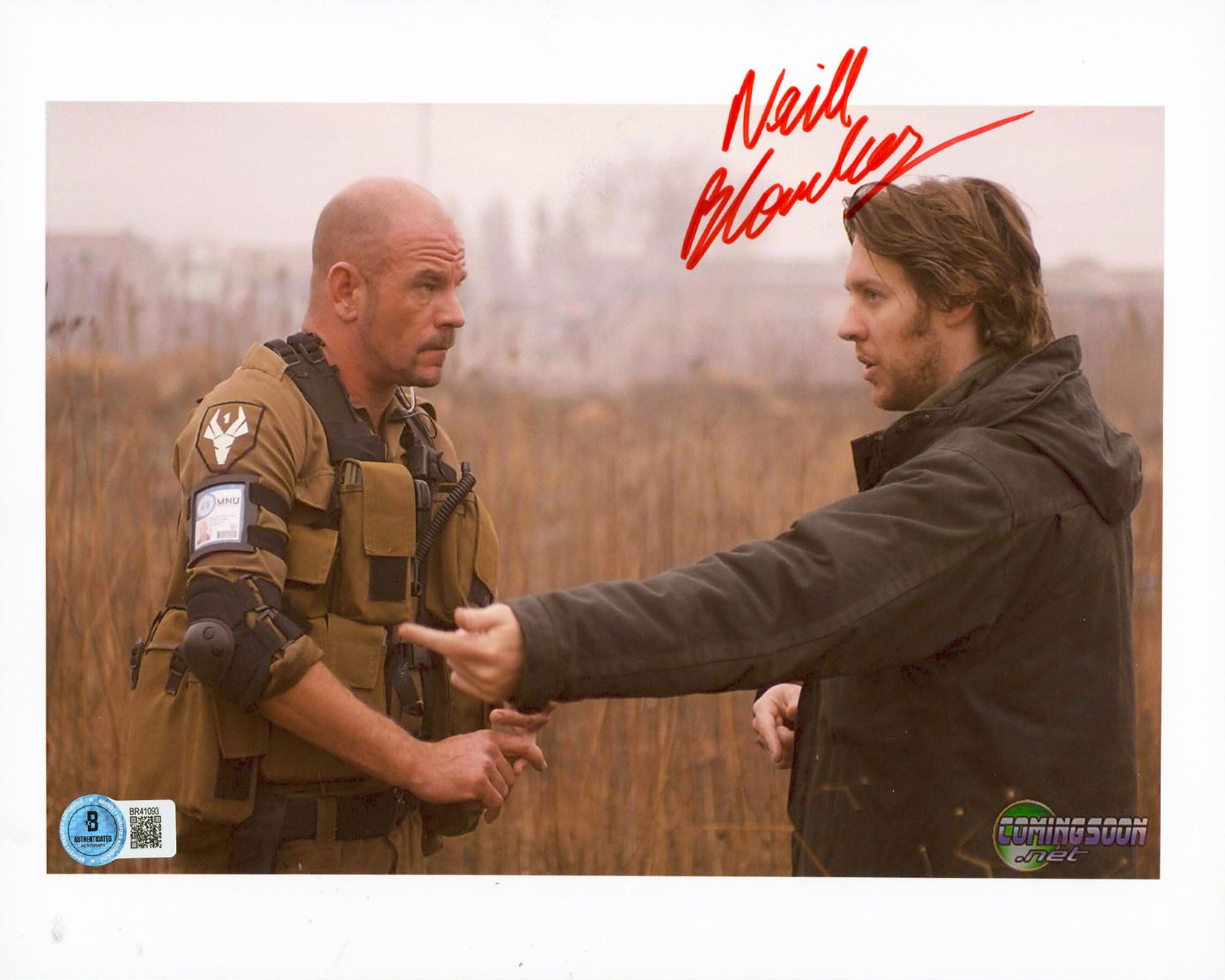 Neill Blomkamp District 9 Authentic Signed 8.5x11 Horizontal Photo BAS #BR41093