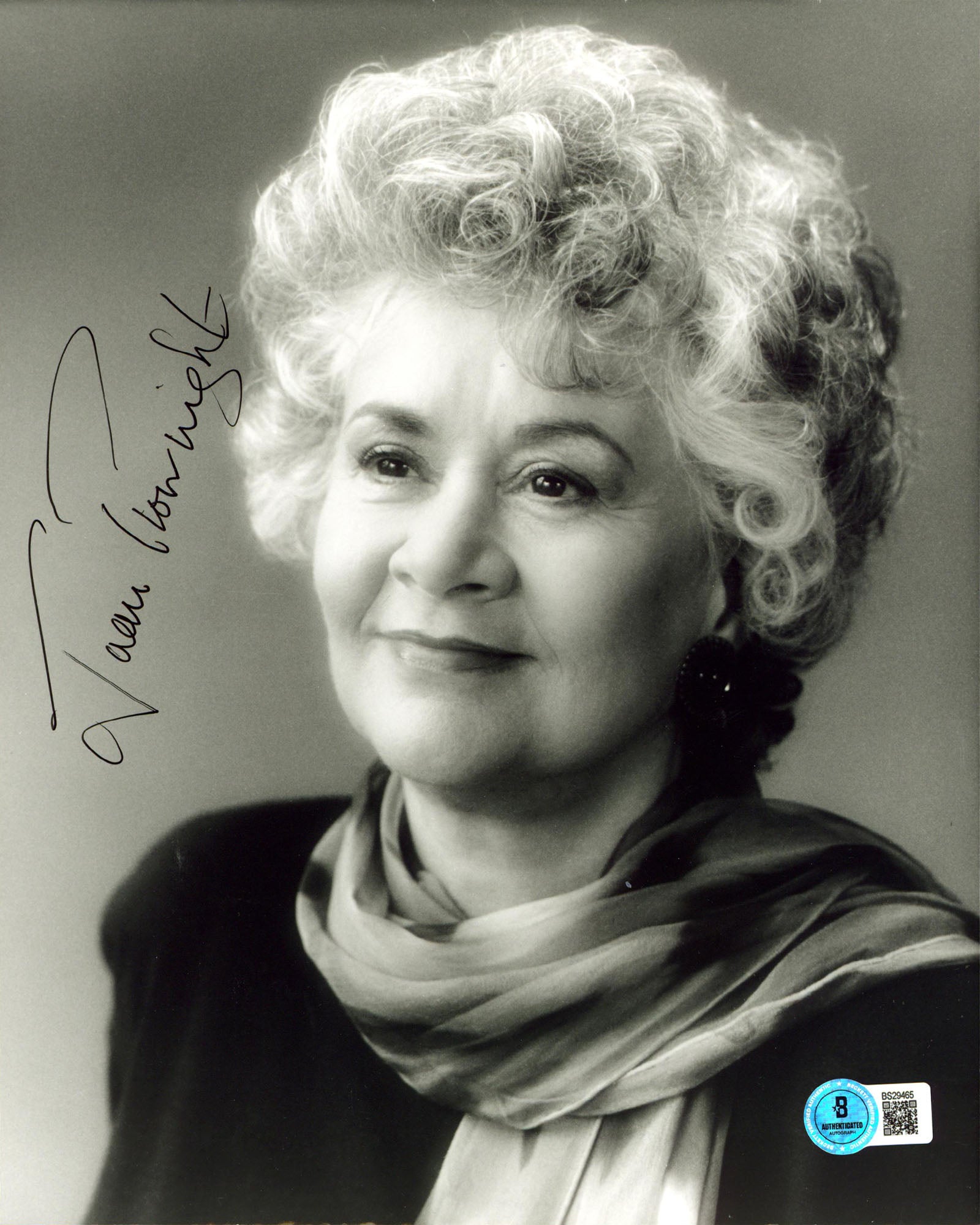 Joan Plowright A Taste of Honey Authentic Signed 8x10 Vertical Photo BAS#BS29465