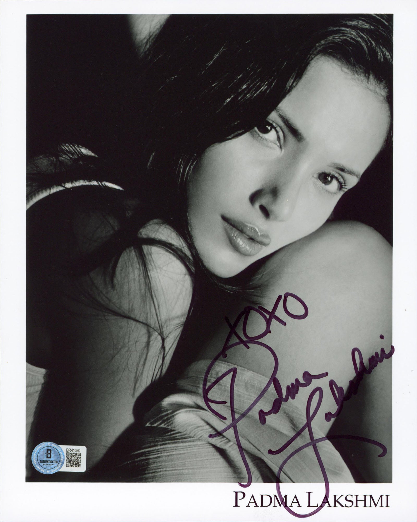 Padma Lakshmi Top Chef XOXO Authentic Signed 8x10 Vertical Photo BAS #BR41080