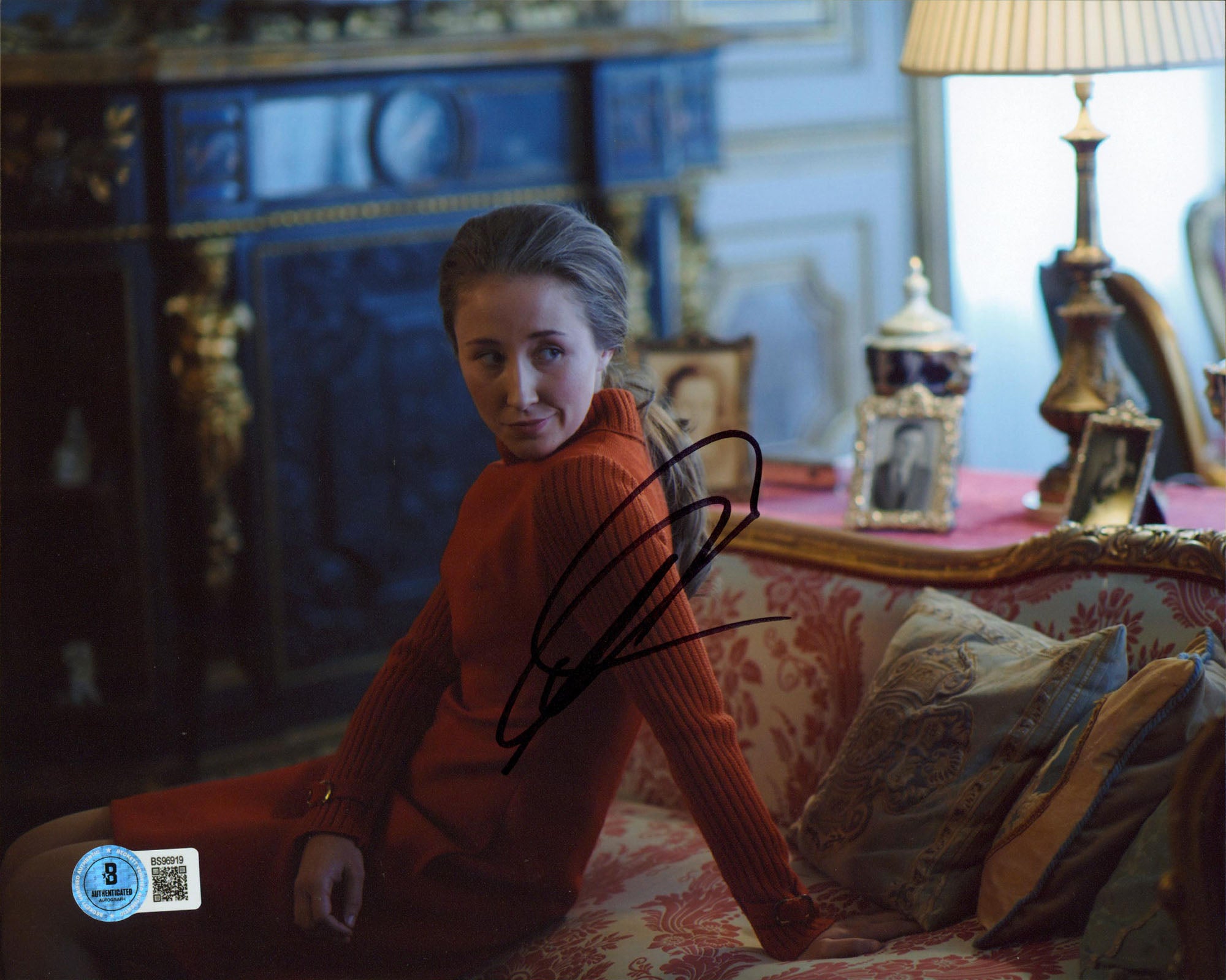 Erin Doherty Becoming the Princess Royal Authentic Signed 8x10 Photo BAS BS96919