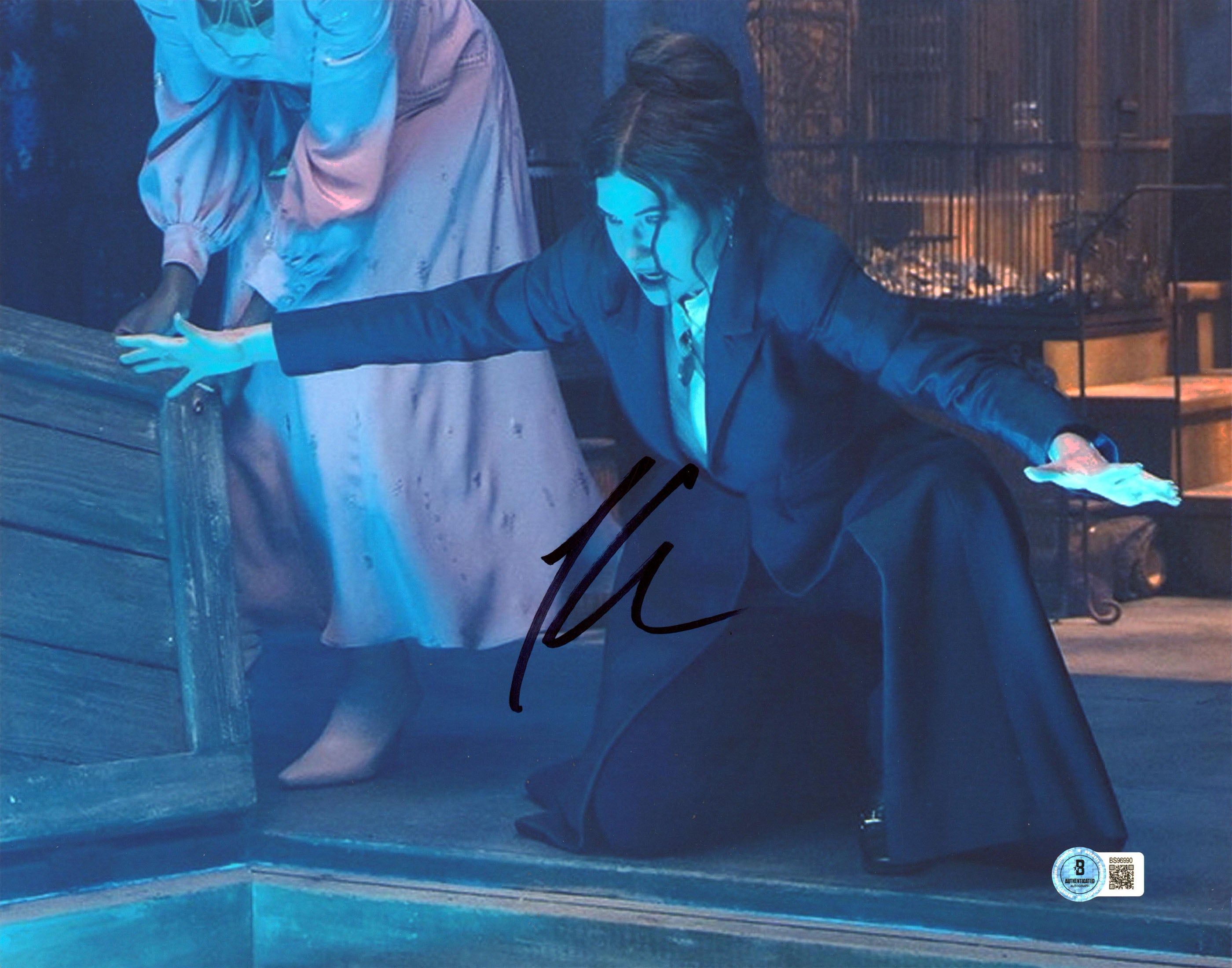 Kathryn Hahn Agatha All Along Authentic Signed 11x14 Photo BAS #BS96990