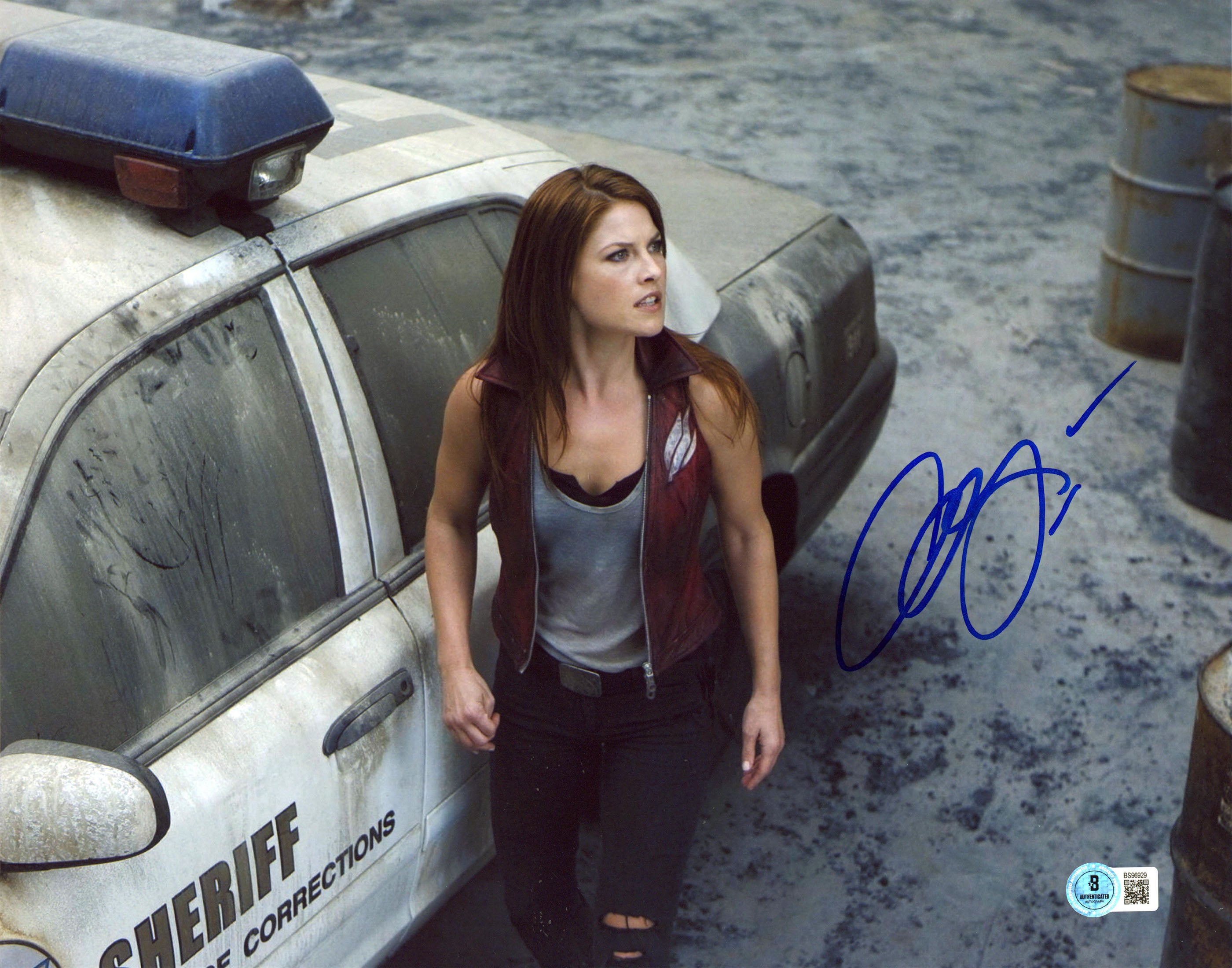Ali Larter Resident Evil Authentic Signed 11x14 Horizontal Photo BAS BS96929