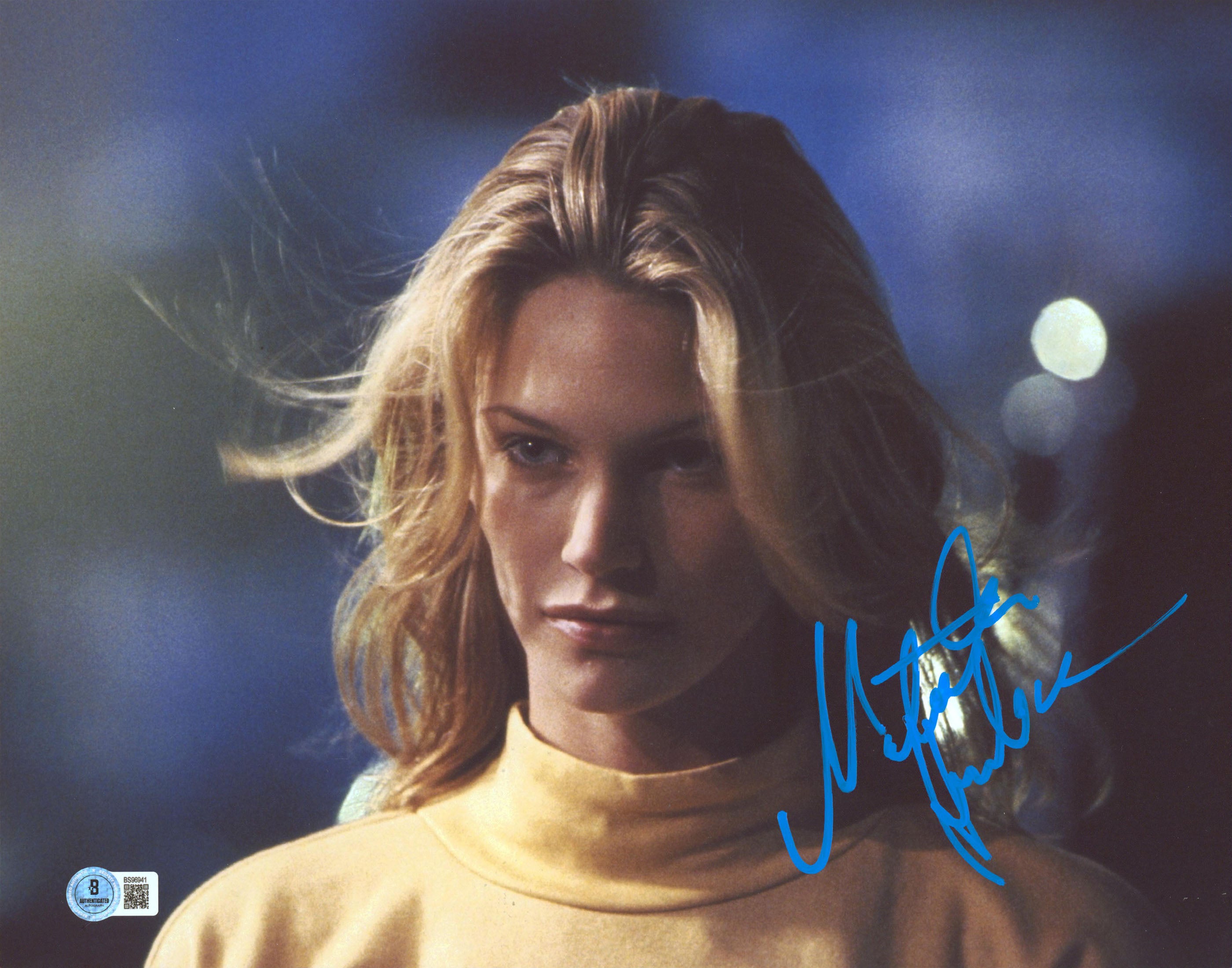 Natasha Henstridge Species Authentic Signed 11x14 Horizontal Photo BAS #BS96941