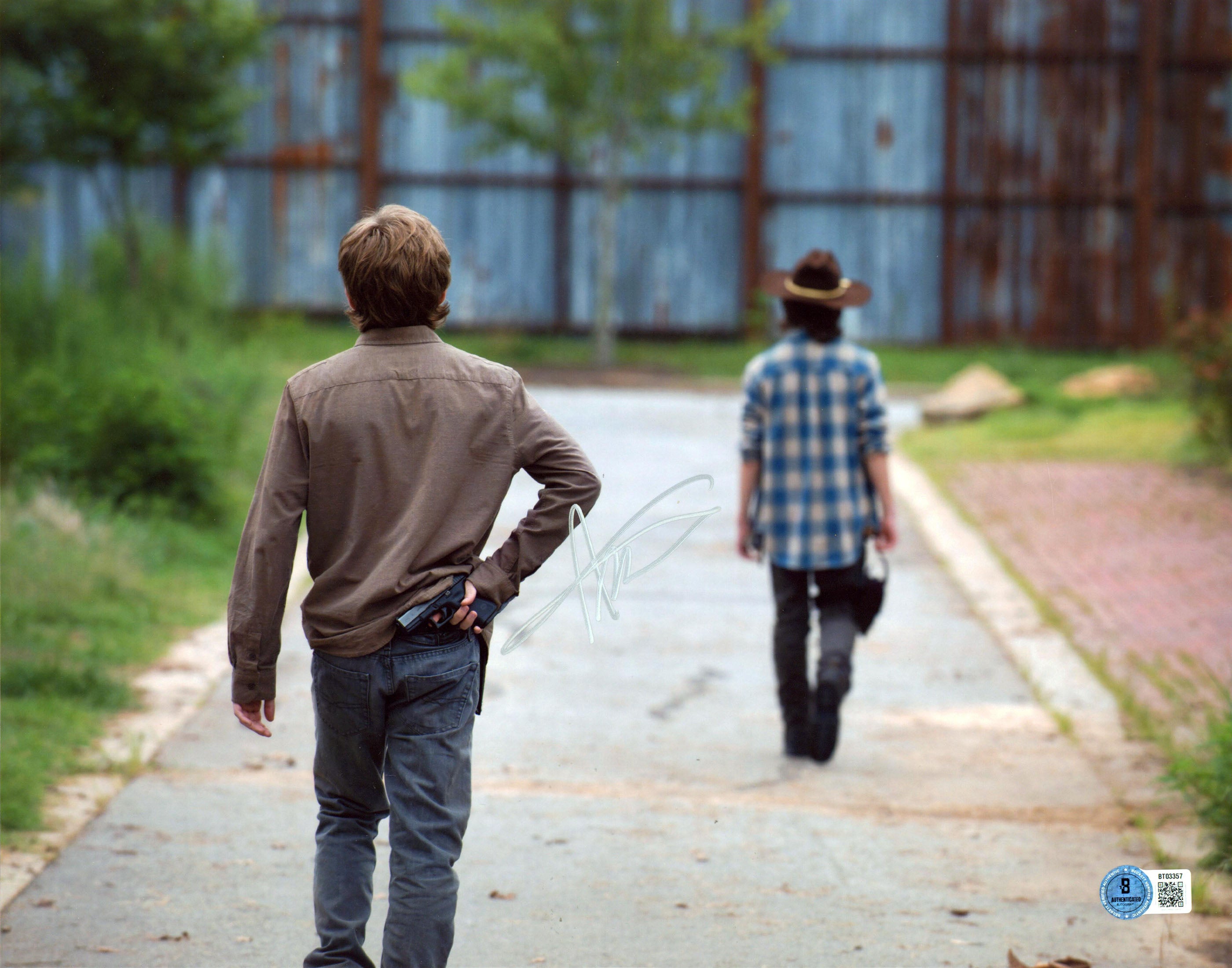 Austin Abrams The Walking Dead Authentic Signed 11x14 Photo BAS #BT03357