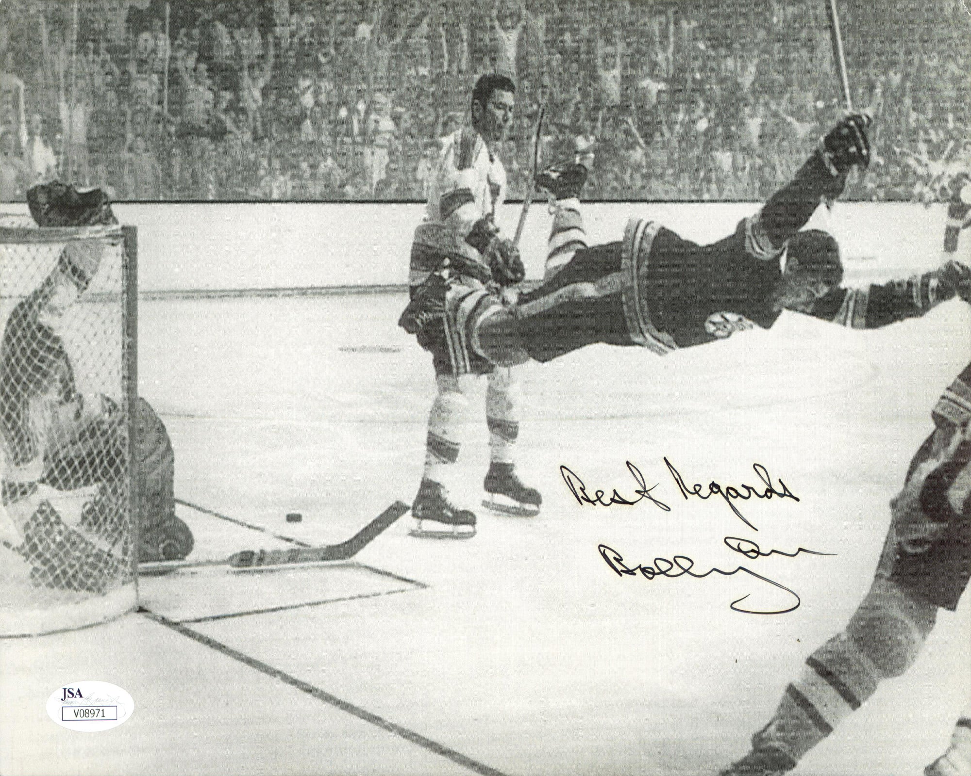 Bruins Bobby Orr "Best Regards" Authentic Signed Photo 7.5x11 JSA #V08971