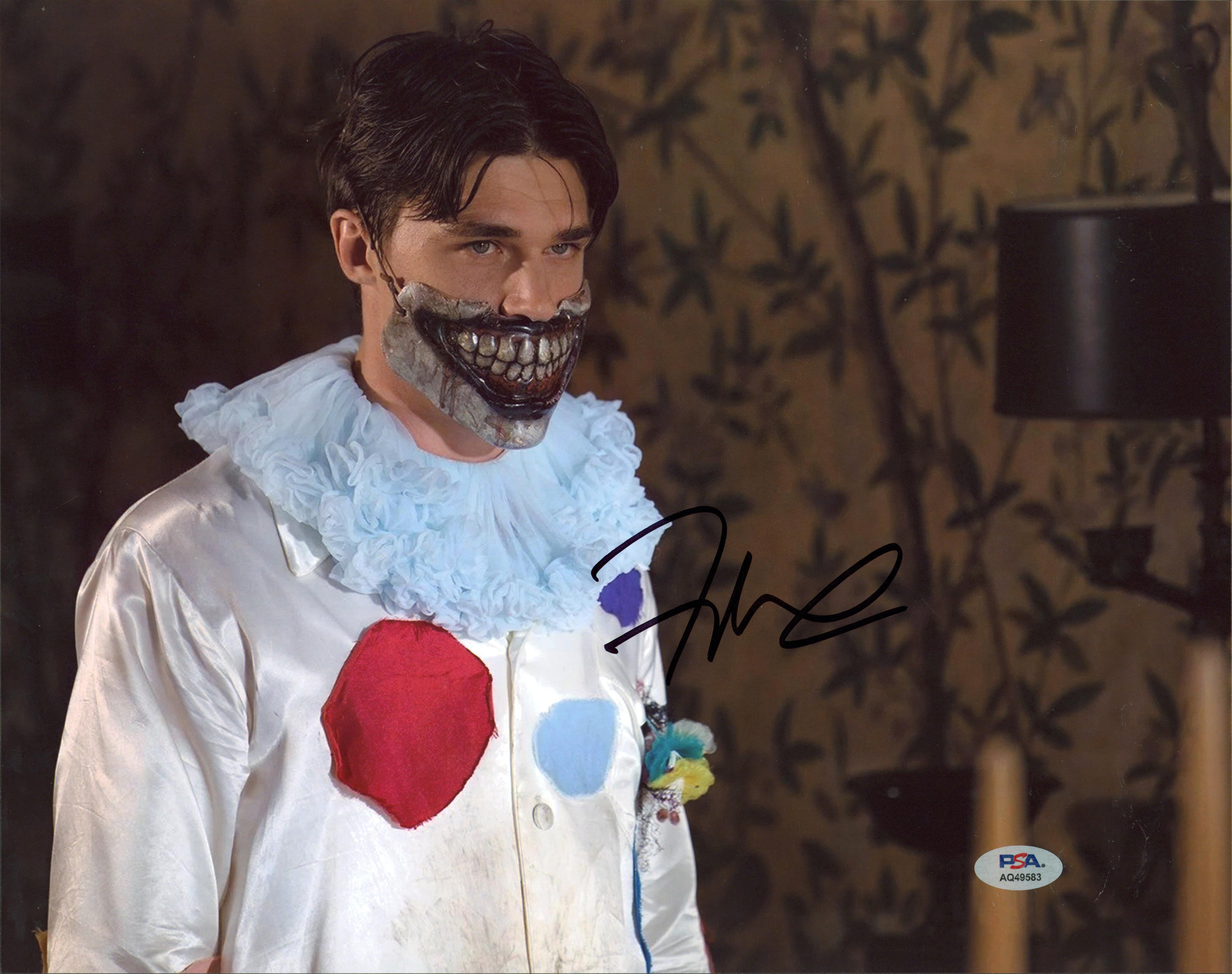 Finn Wittrock American Horror Story Signed 11x14 Photo PSA/DNA #AQ49583