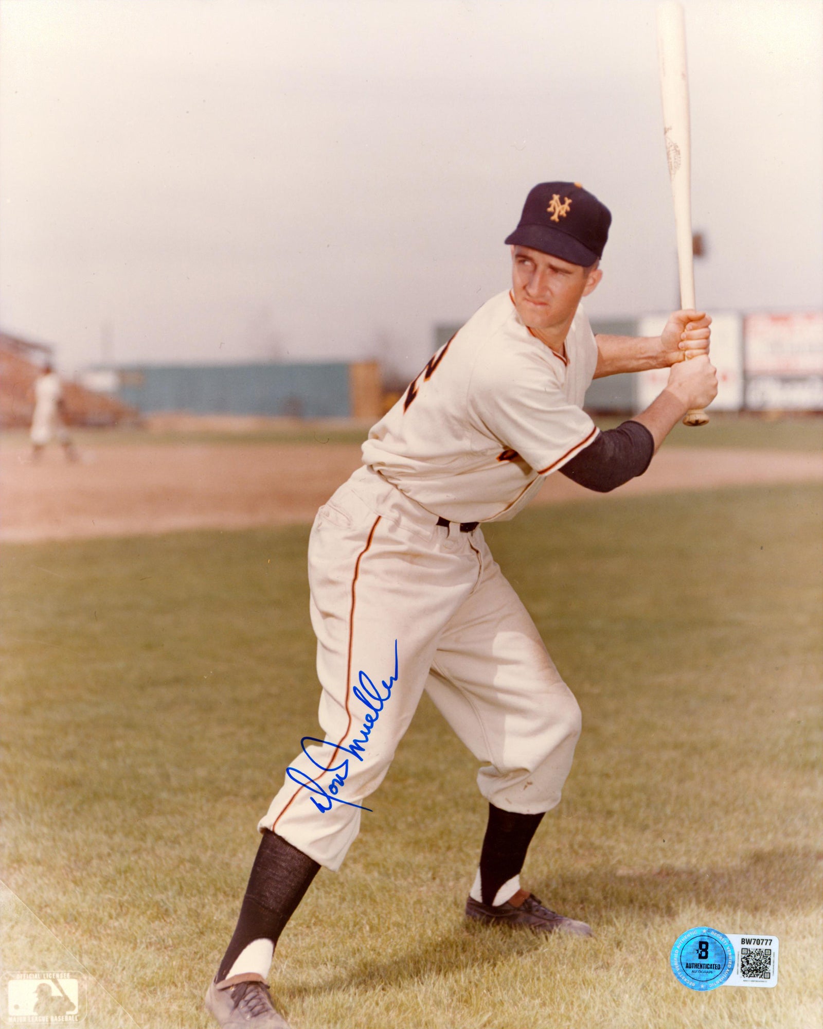 Giants Don Mueller Authentic Signed 8x10 Vertical Photo Autographed BAS #BW70777