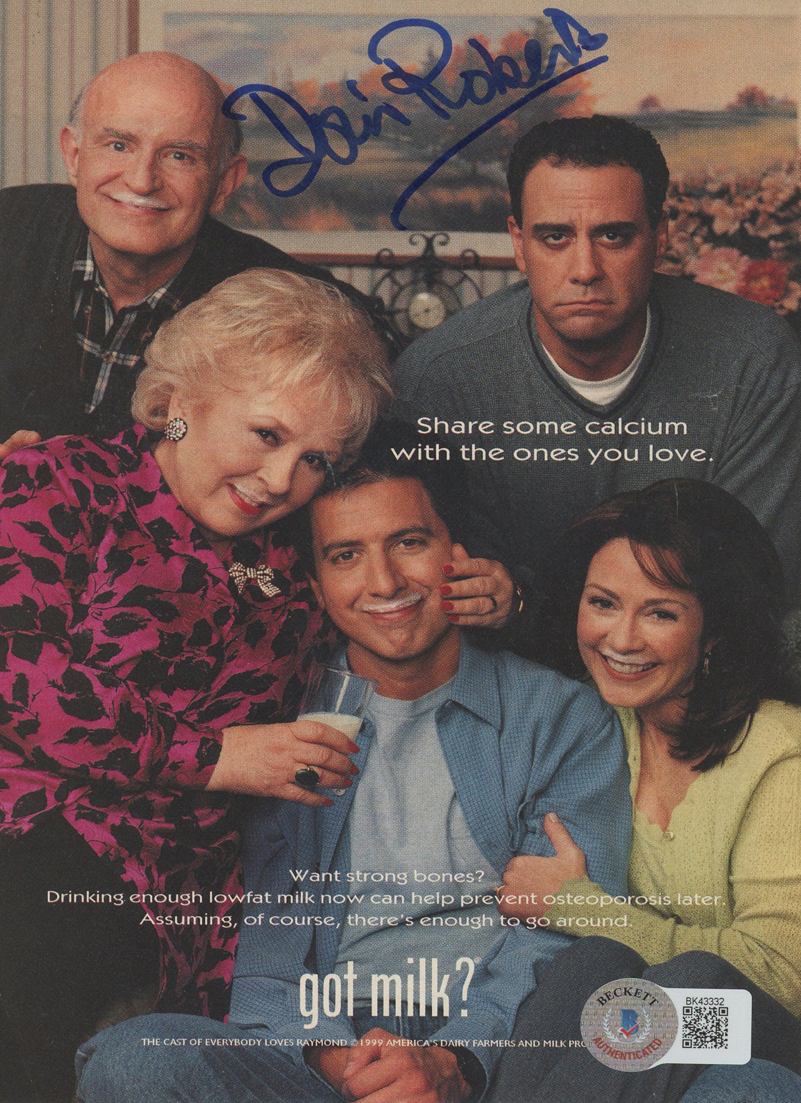 Doris Roberts Everybody Loves Raymond Signed 5x7.5 Magazine Page BAS #BK43332