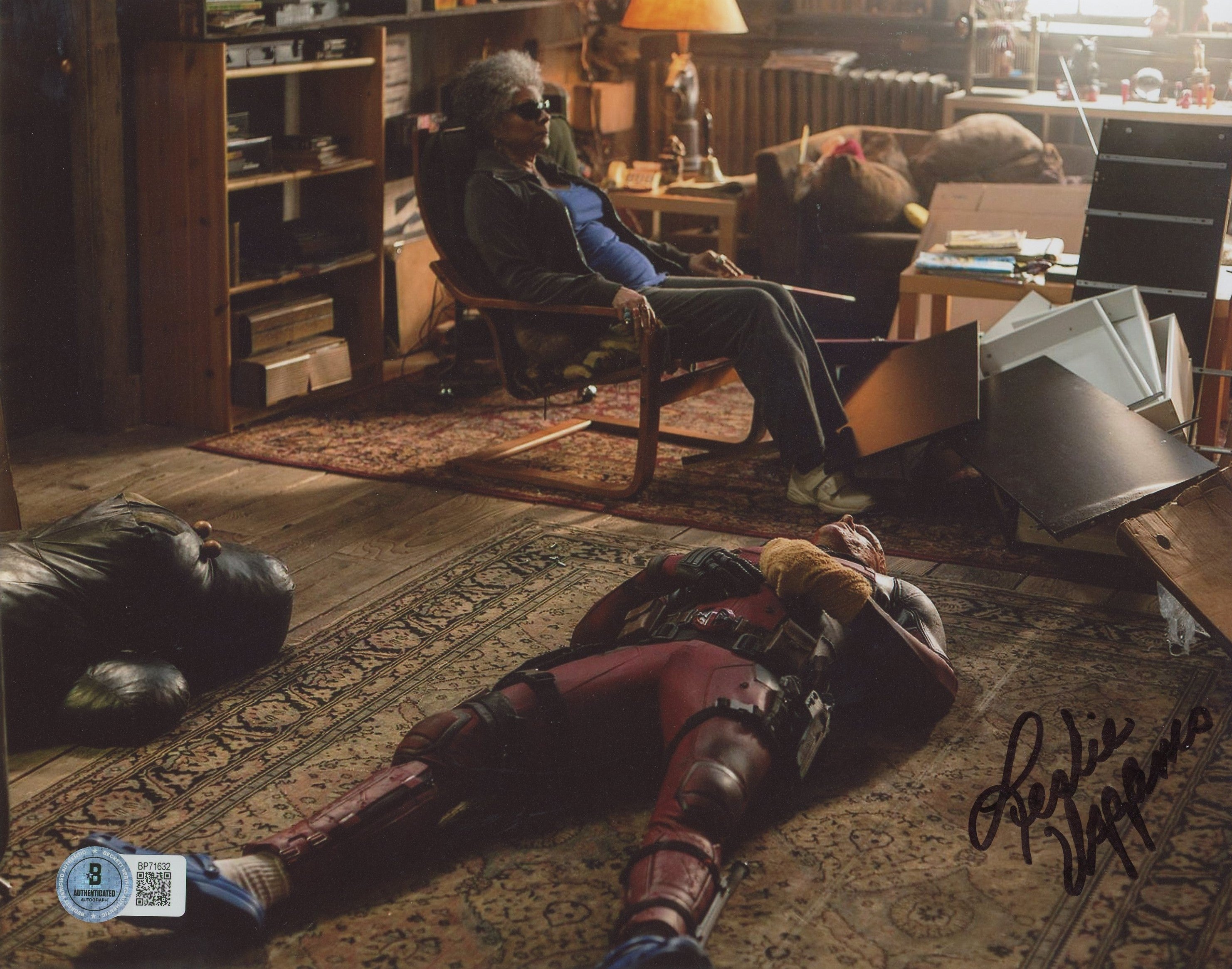 Leslie Uggams Deadpool Authentic Signed 8x10 Photo Autographed BAS #BP71632