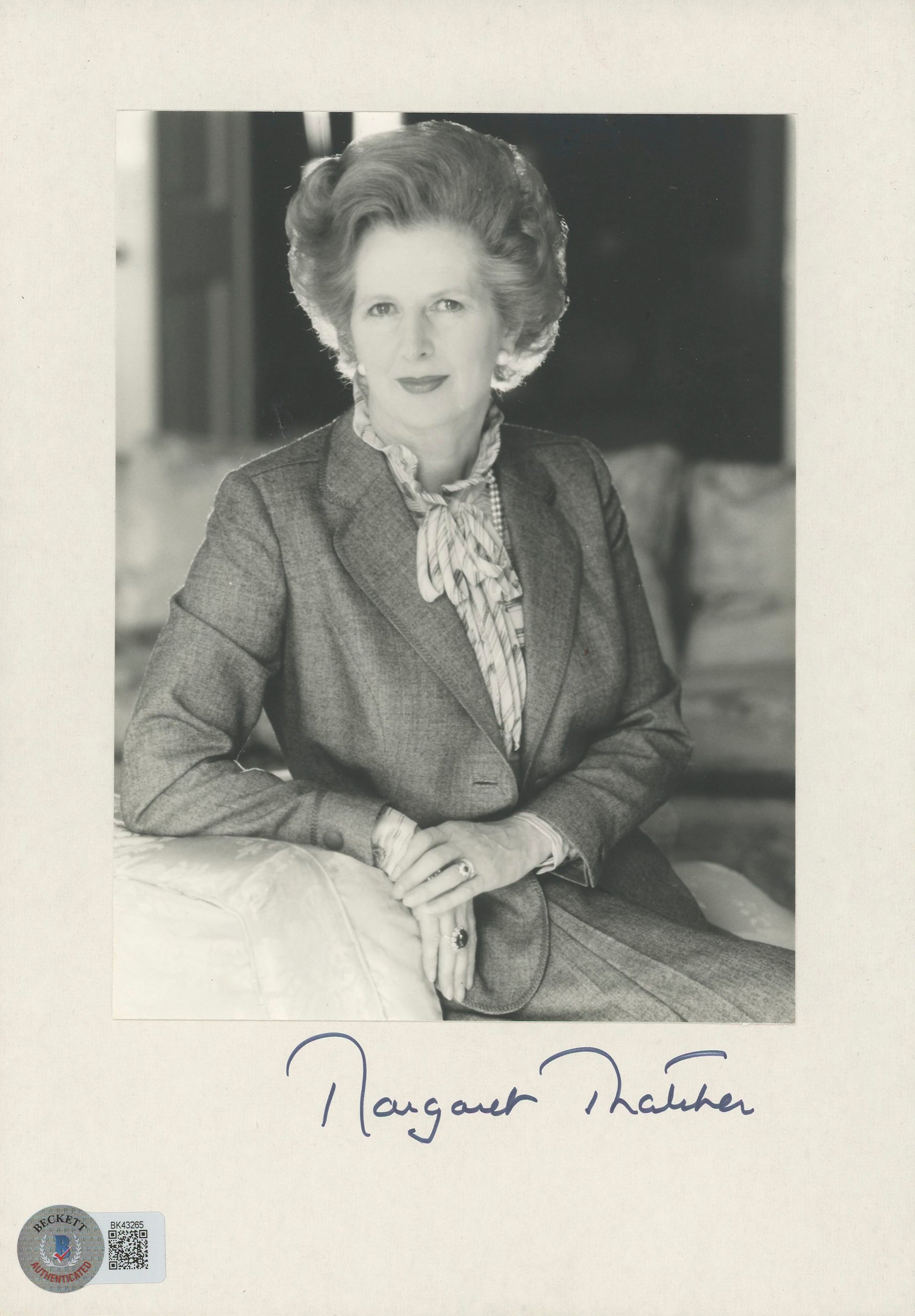 Margaret Thatcher UK Prime Minister Signed Mounted 6.5x9.5 Photo BAS #BK43265