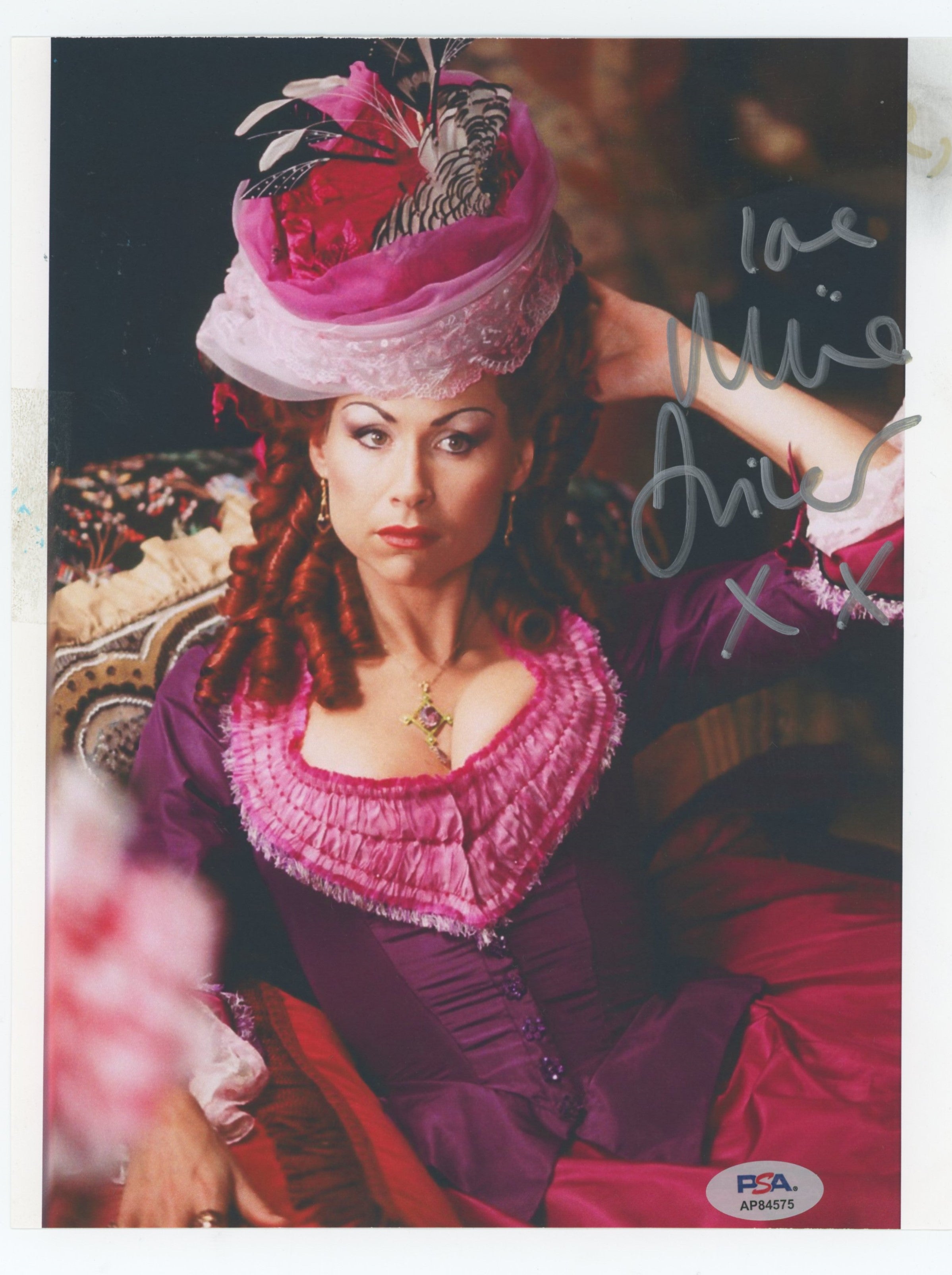 Minnie Driver The Phantom.. Opera "Love" Authentic Signed 8x10 Photo PSA AP84575